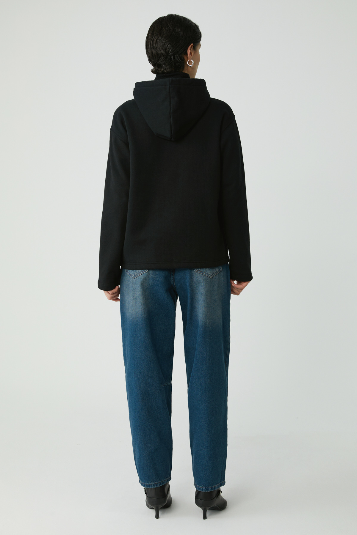 ETHIQUET PIPER Kadın Içi Polarlı Yumuşacık Comfort Fit Kapüşonlu Kanguru Cepli SİYAH Sweatshirt görsel 5