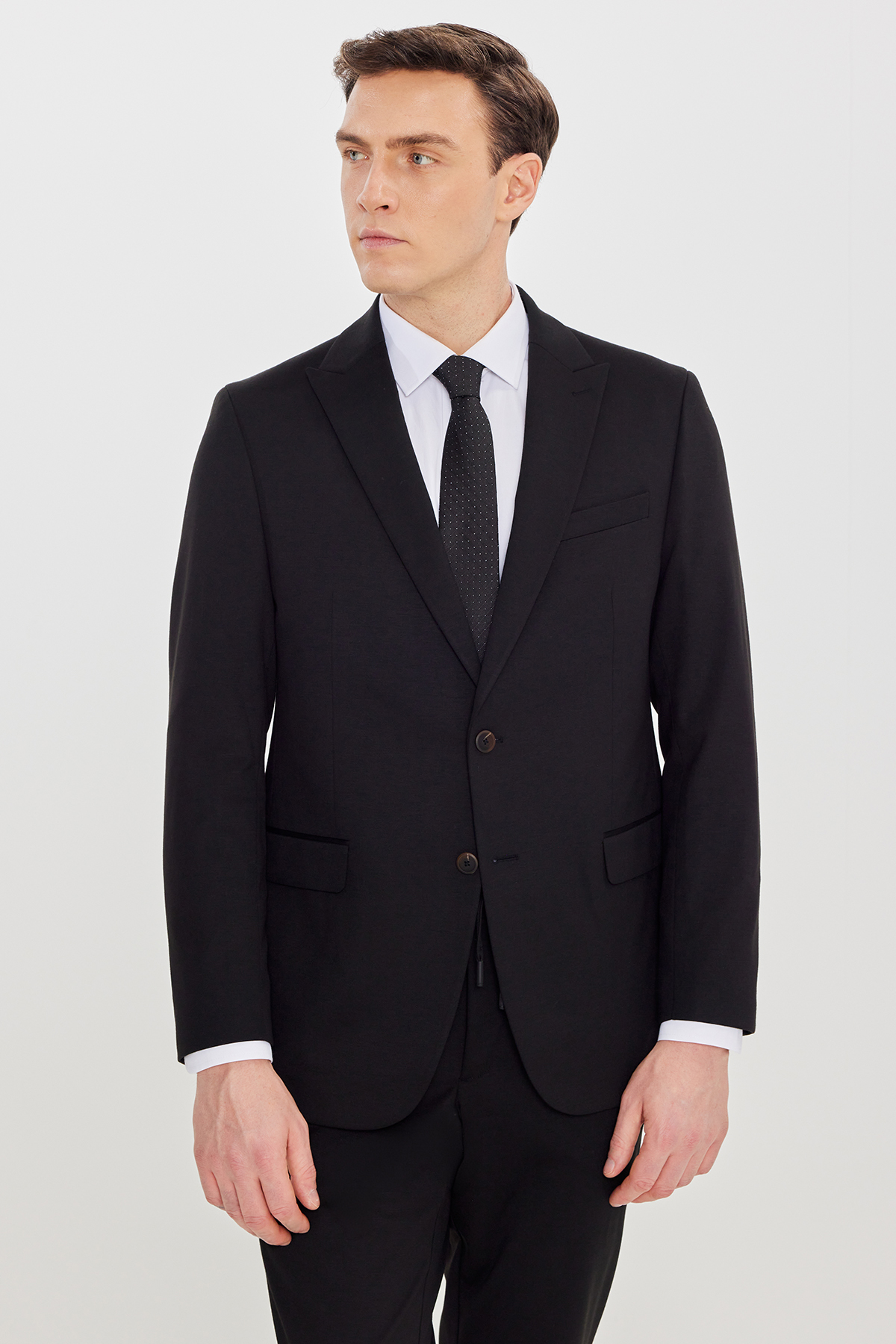 Altınyıldız Classics Erkek Siyah Slim Fit Kırlangıç Yaka Beli Bağlamalı Yan Cepli Takım Elbise görsel 3