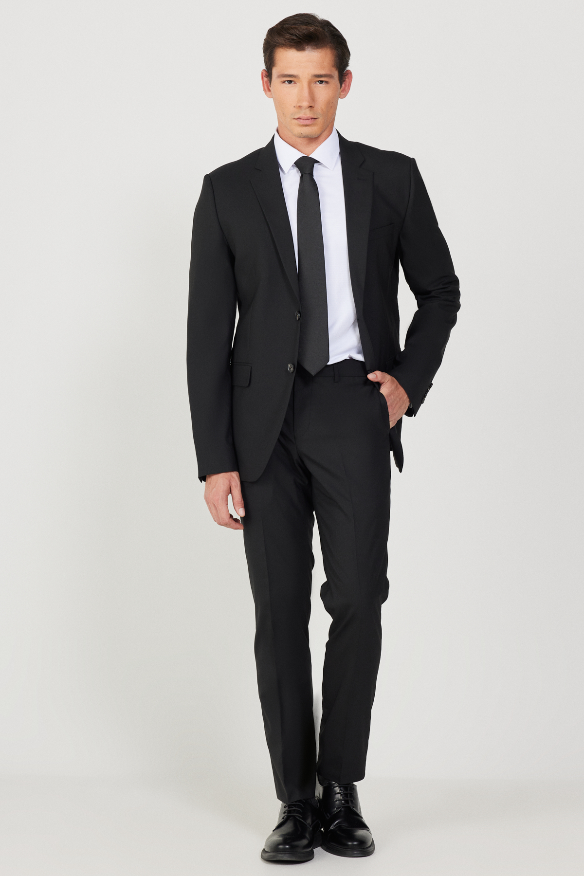 Altınyıldız Classics Erkek Siyah Yünlü Slim Fit Mono Yaka Kapak Cepli Takım Elbise görsel 2