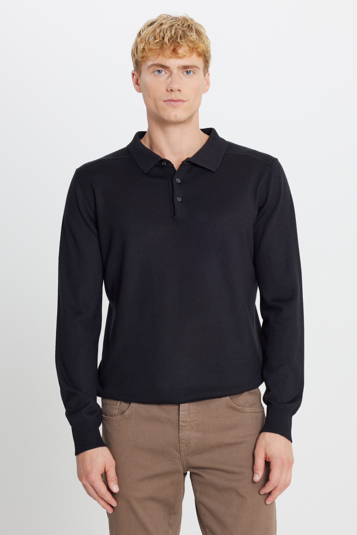 Altınyıldız Classics Erkek Siyah Yünlü Standart Fit Normal Kesim Polo Yaka Triko Kazak
