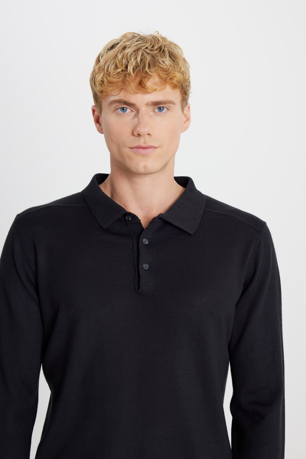 Altınyıldız Classics Erkek Siyah Yünlü Standart Fit Normal Kesim Polo Yaka Triko Kazak görsel 4