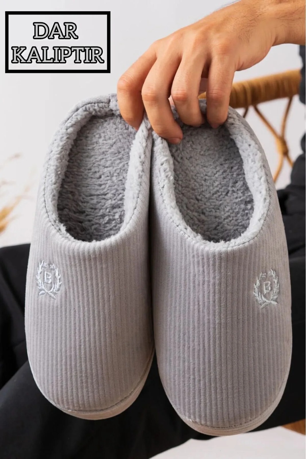 Slipcat Unisex Nakışlı Kadife Ev Terliği görsel 3