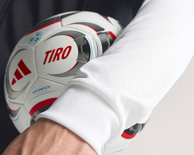 Adidas Tiro26C Tr Jkt Erkek Futbol Kamp Ceketi KA7680 Siyah görsel 5