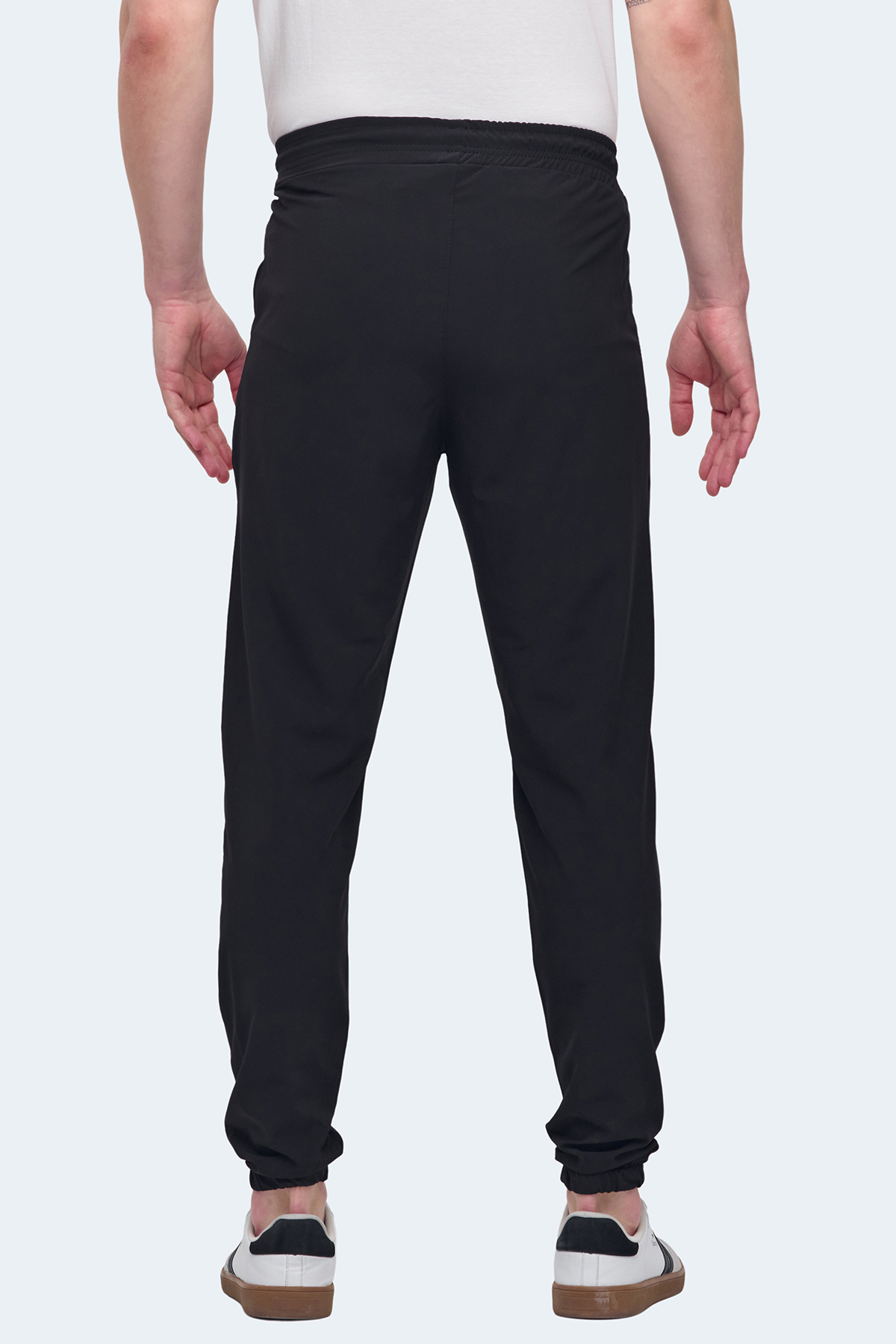 SLAZENGER NADJA Erkek Cepli Dar Paça Siyah Jogger Eşofman Altı görsel 6
