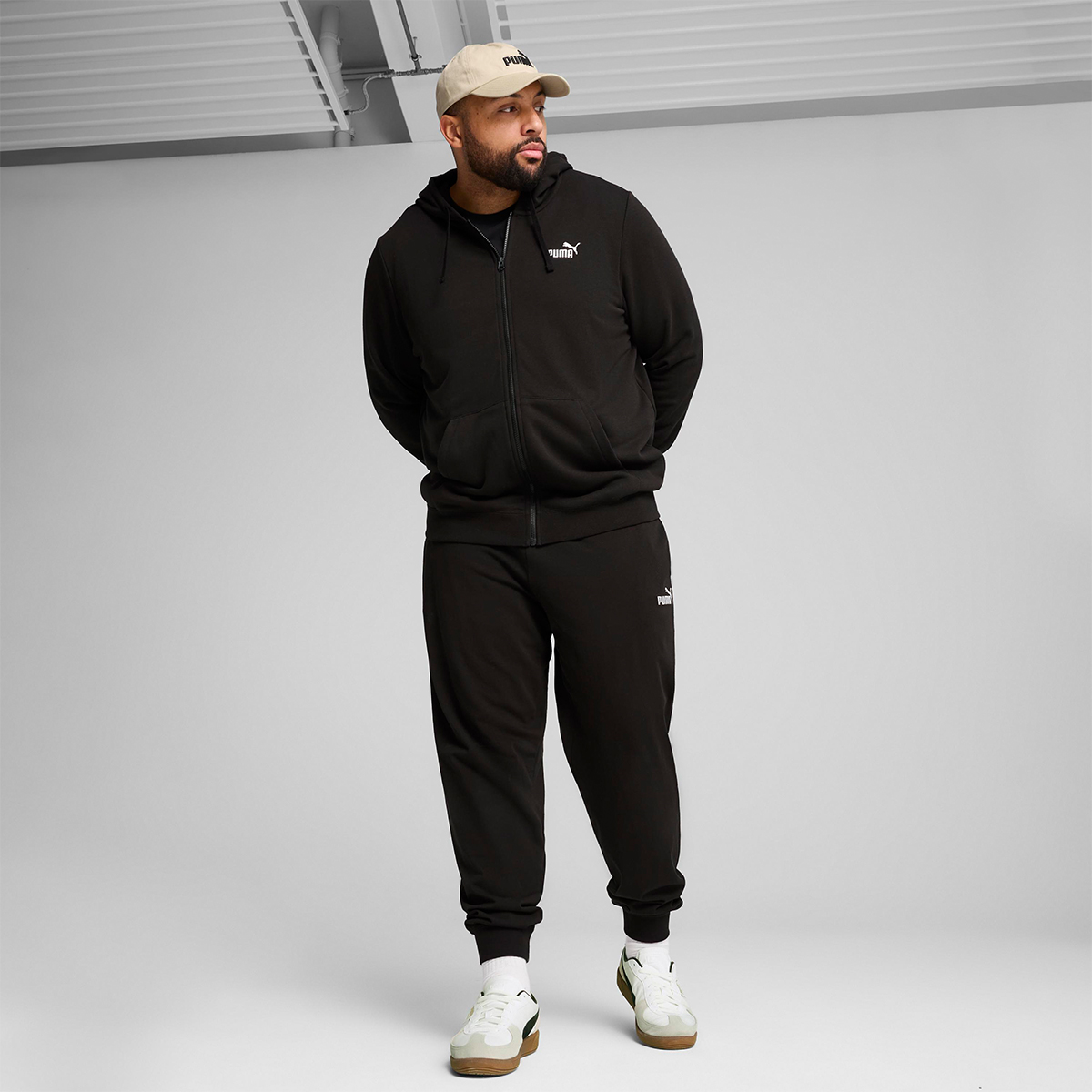 Puma Essentials Siyah Kapüşonlu Erkek Fermuarlı Sweatshirt Hırka görsel 4