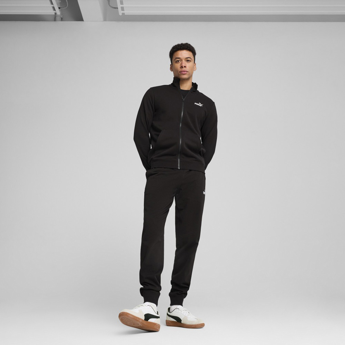 Puma Essentials No 1 Logo Track Siyah Dik Yaka Erkek Fermuarlı Sweatshirt Hırka görsel 3