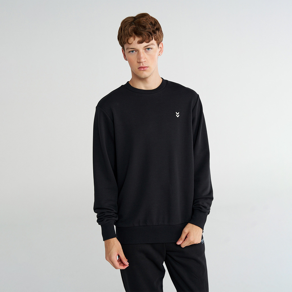 Hummel Pulse Regular Erkek Siyah Sweatshirt