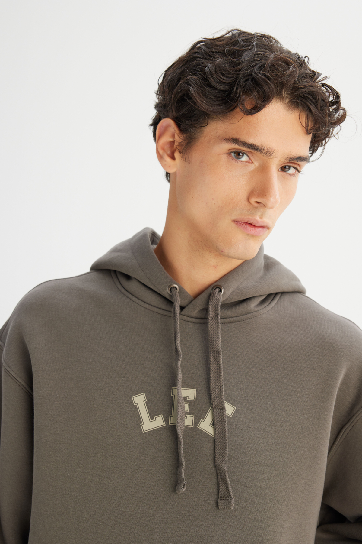 Lee Pamuklu Regular Fit Kapüşonlu İçi Polarlı Sweatshirt görsel 4
