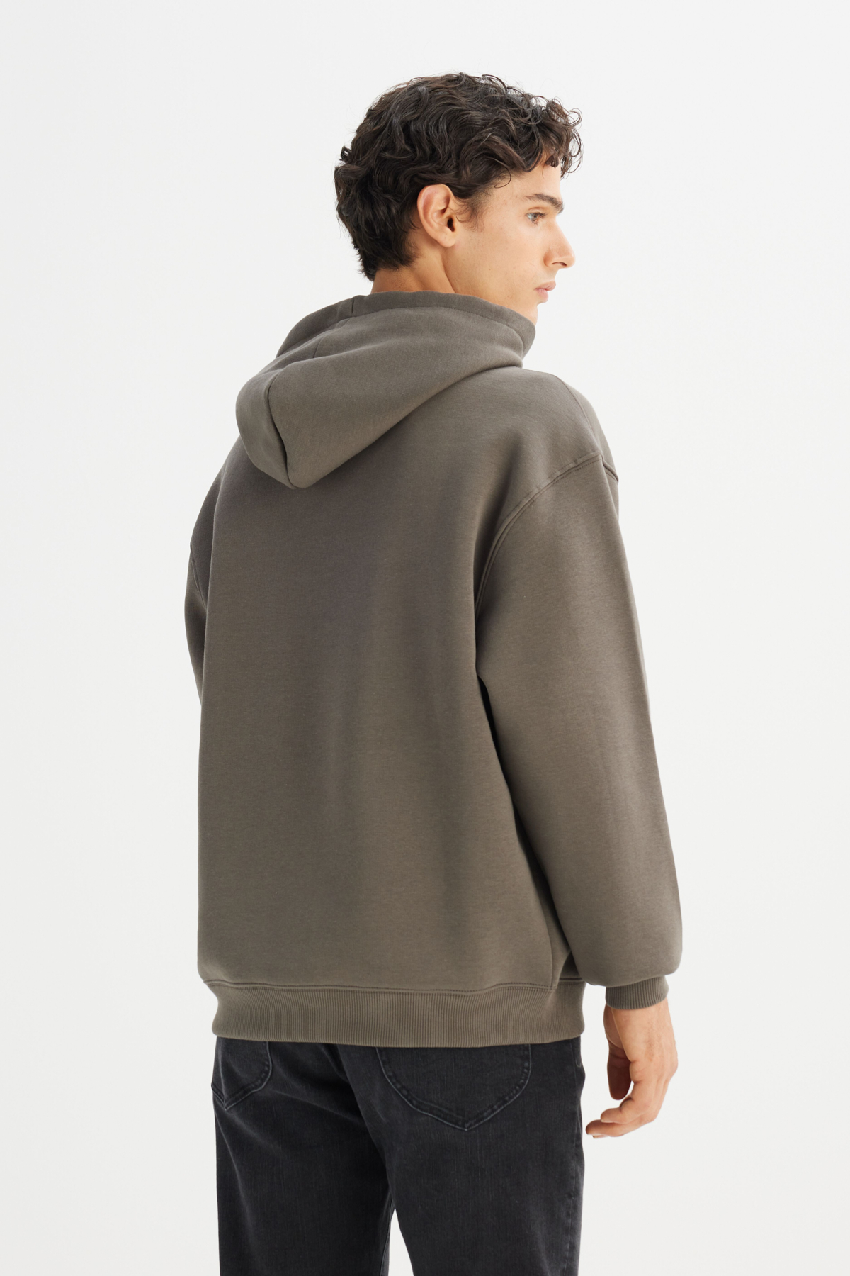 Lee Pamuklu Regular Fit Kapüşonlu İçi Polarlı Sweatshirt görsel 6