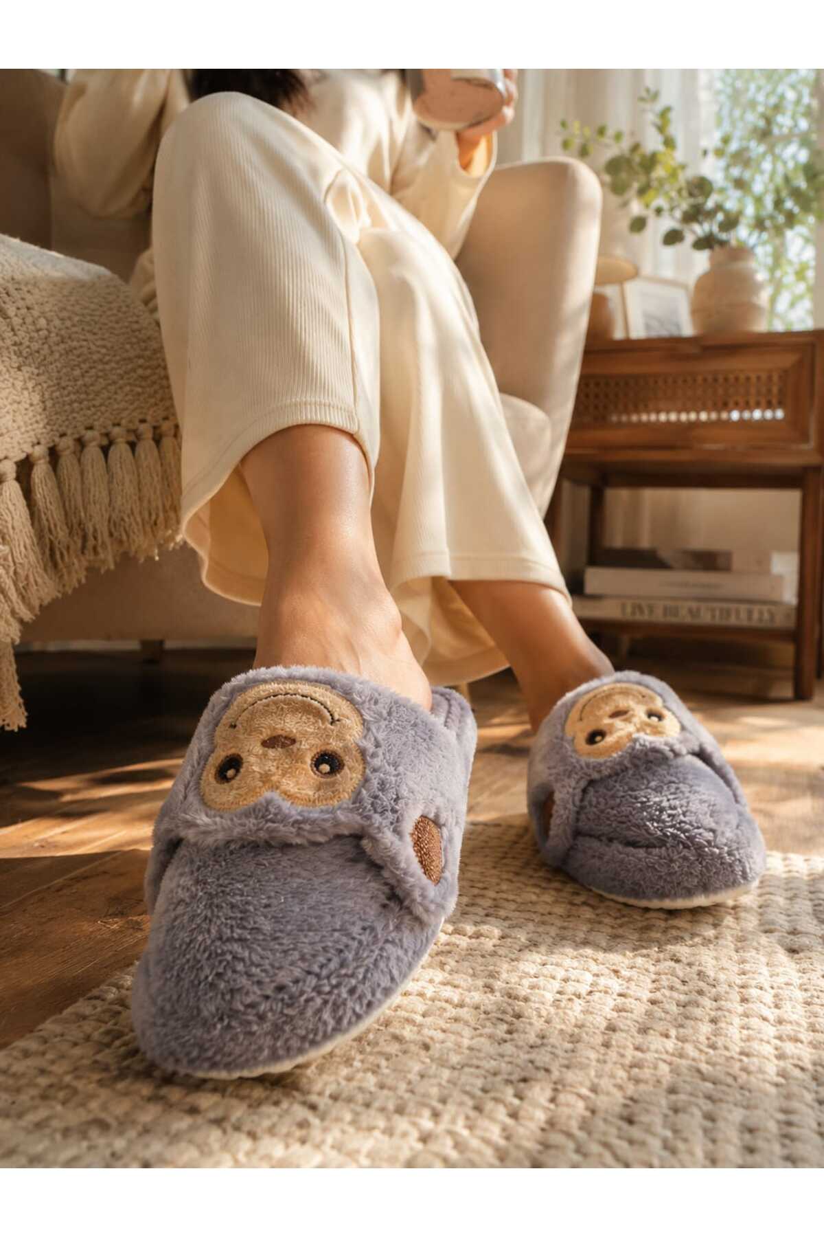 Slipcat Maymun Figürlü, Yumuşak, Sıcak Tutan, Rahat, Kışlık Panduf, Pelüş Ev Terliği görsel 5