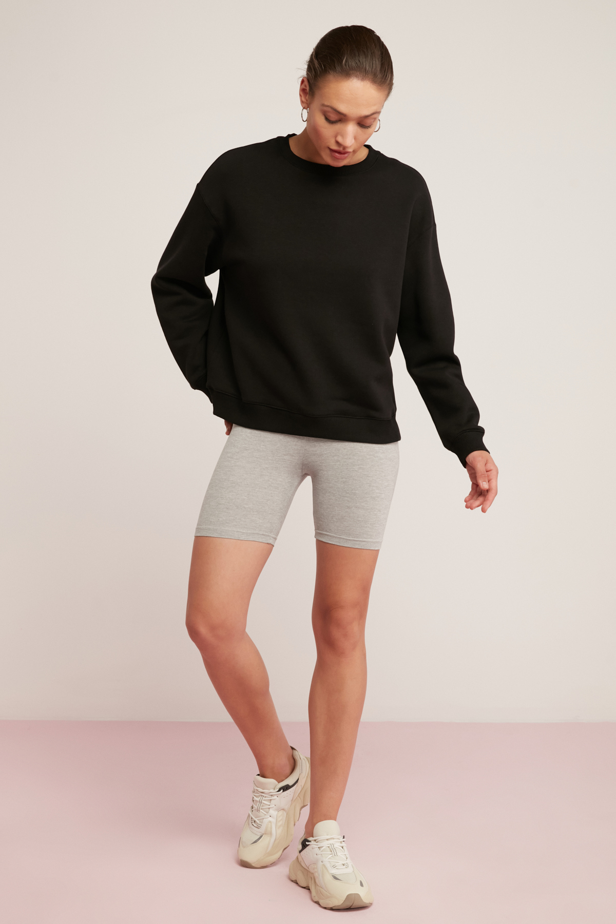 ETHIQUET SAHRA Kadın Pamuklu Içi Polarlı Yumuşacık Oversize Yuvarlak Yaka Basıc SİYAH Sweatshirt görsel 5