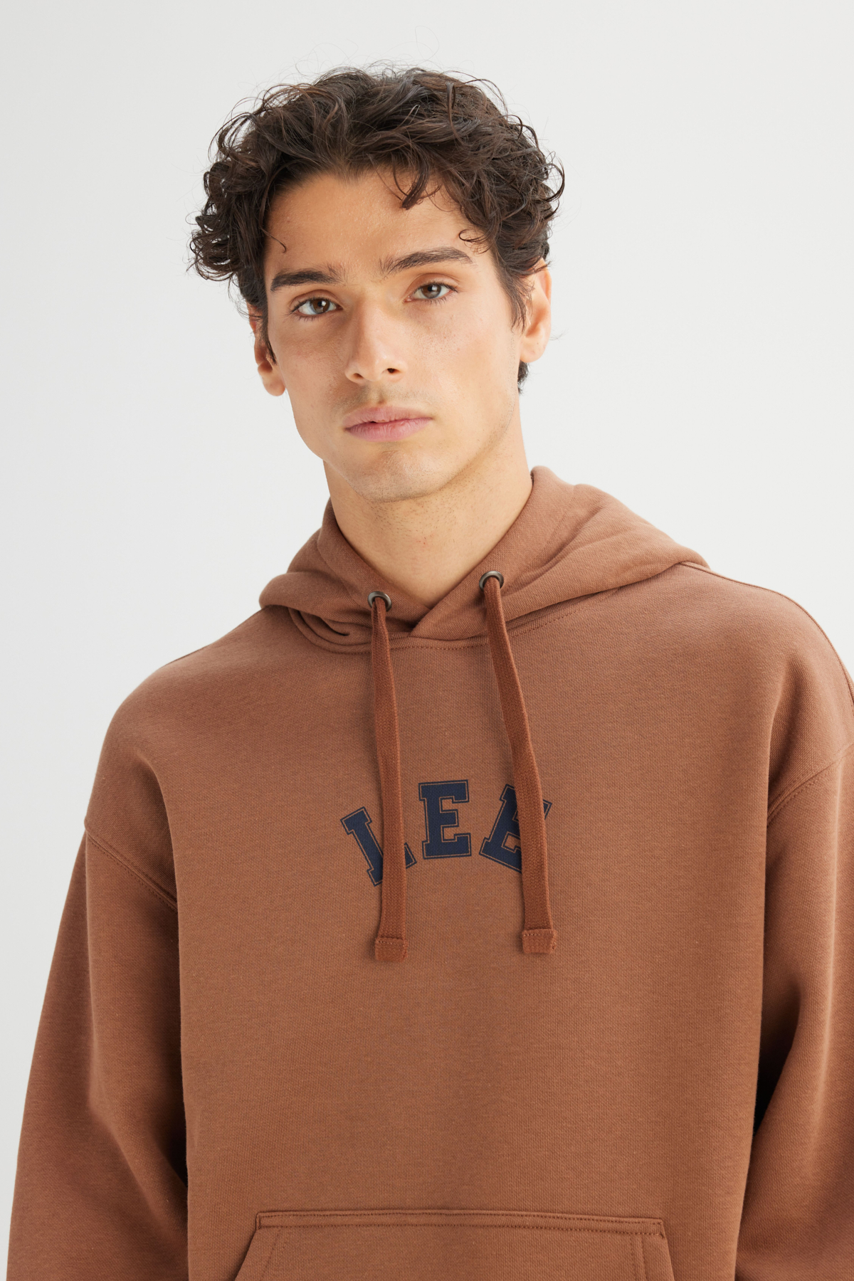 Lee Pamuklu Regular Fit Kapüşonlu İçi Polarlı Sweatshirt görsel 4