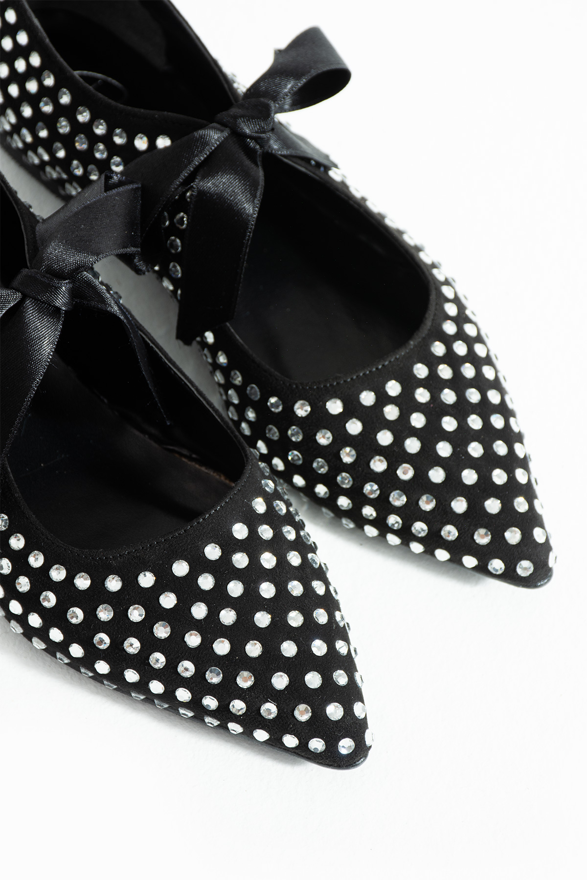 DUXAL SHOES Nina Siyah Sivri Burun Taşlı Kurdele Detaylı Kadın Babet görsel 6