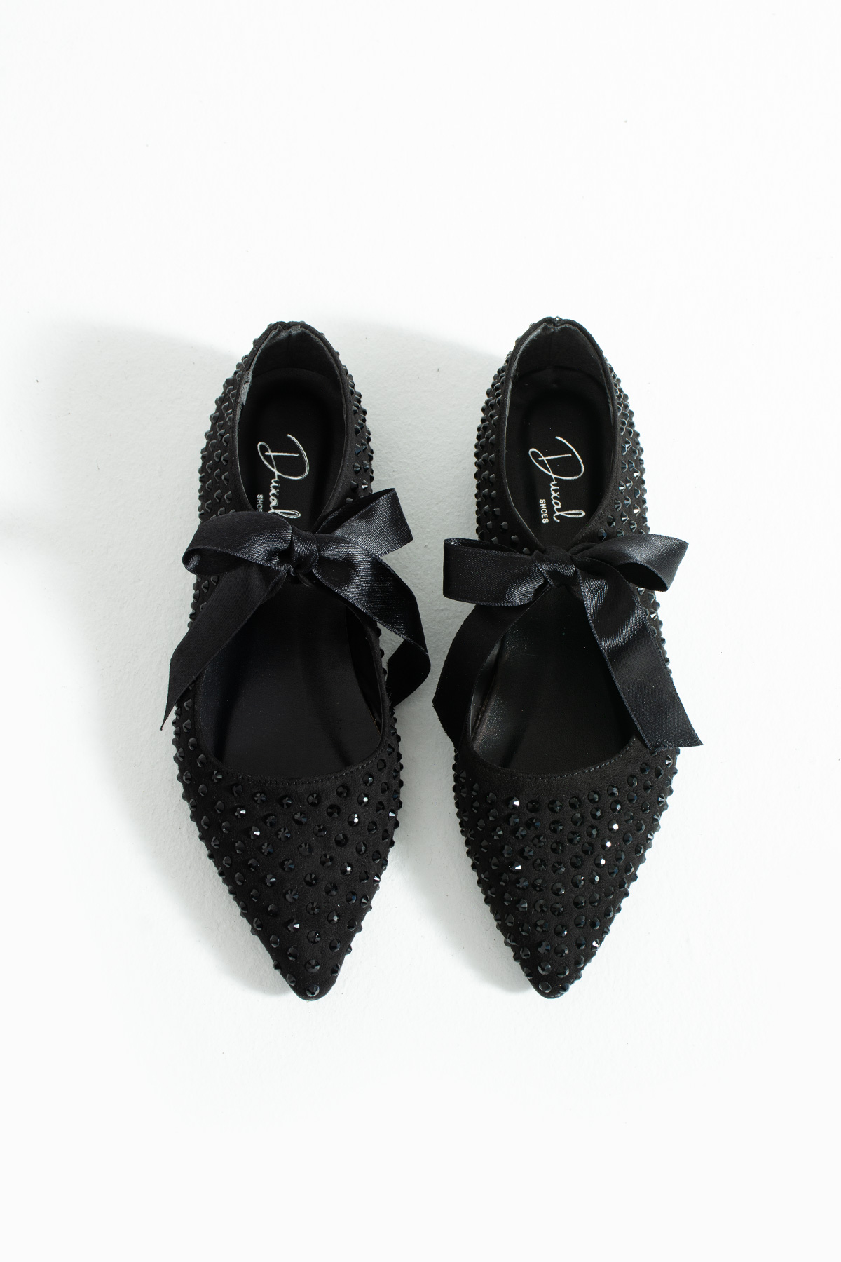 DUXAL SHOES Nina Siyah Sivri Burun Taşlı Kurdele Detaylı Kadın Babet