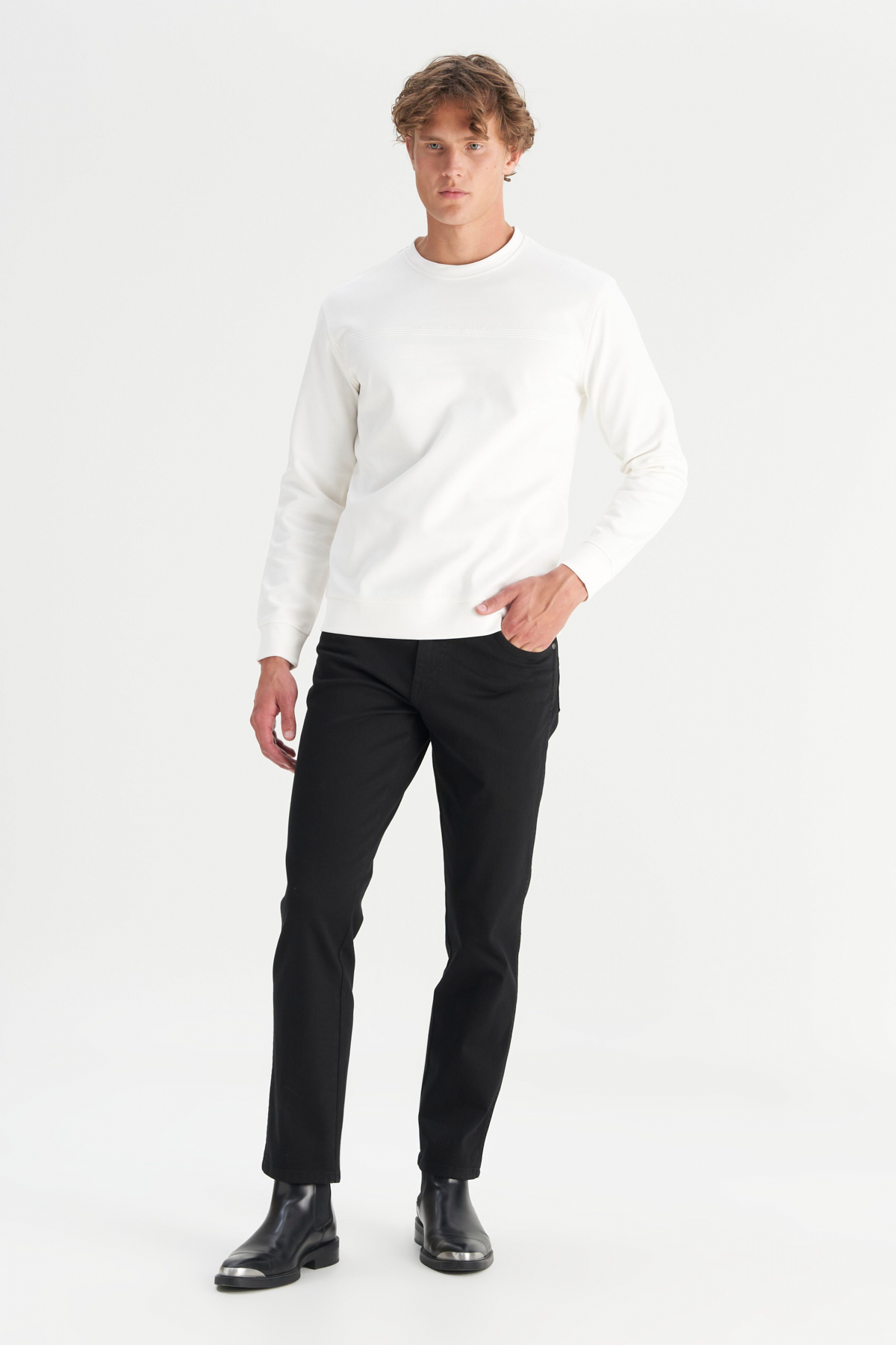 Wrangler Pamuklu Regular Fit Bisiklet Yaka Sweatshirt görsel 2