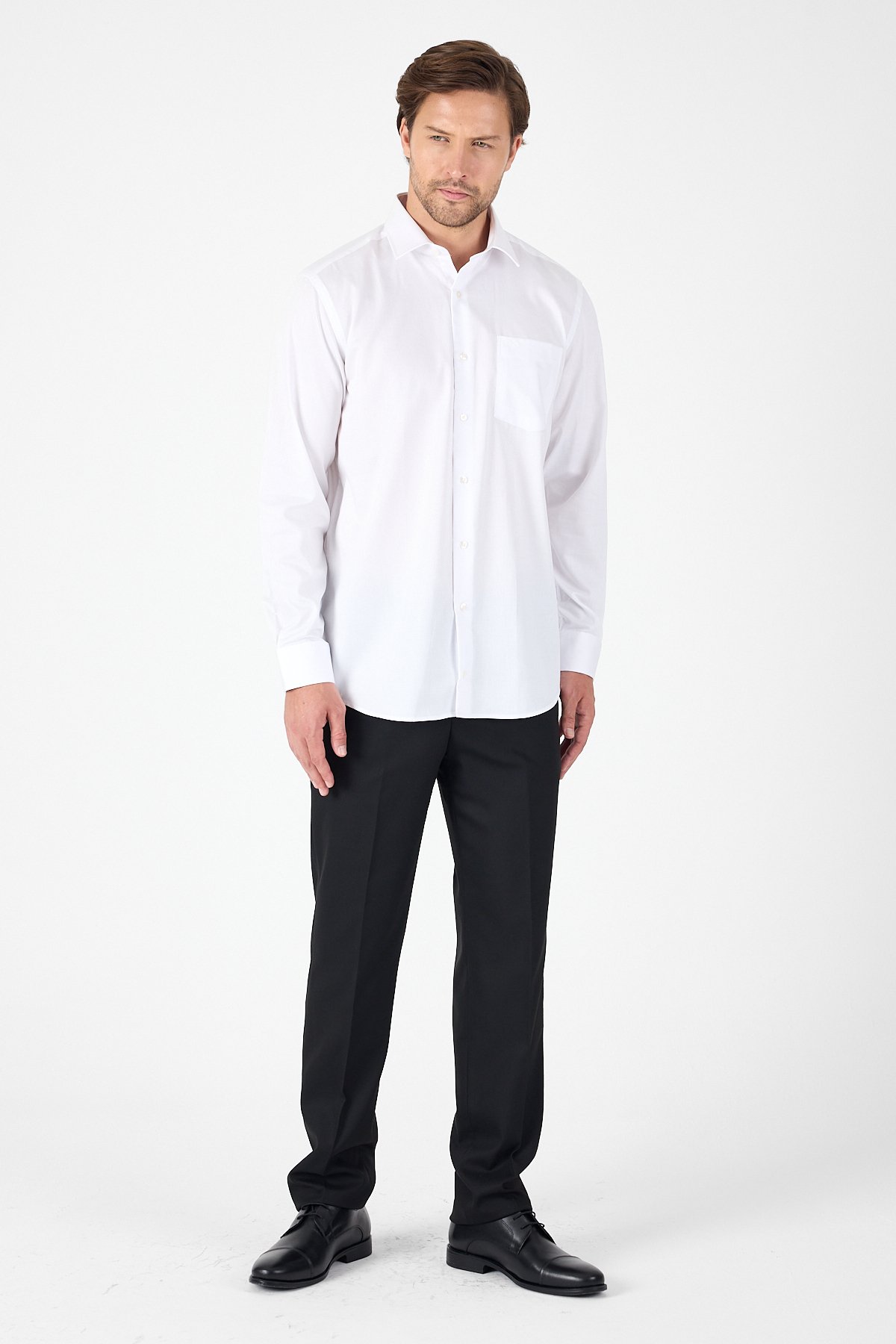 İMZA Beyaz Uzun Kol Sert Yaka Cepli Non Iron Comfort Fit Pamuklu Büyük Beden Gömlek 1004250268 görsel 4