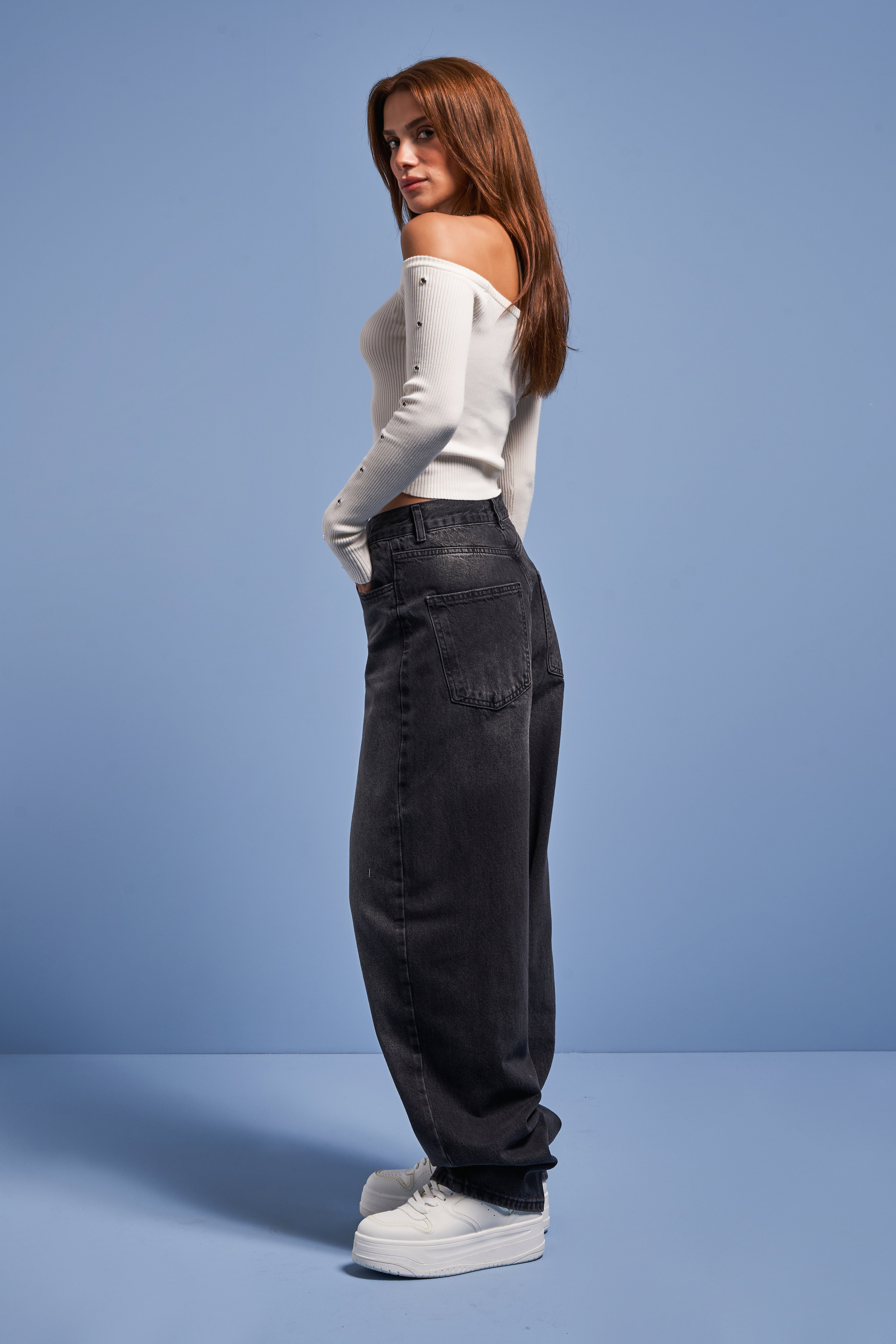 It's Basic Kadın Koyu Füme Renk Cindy 2w41 Skater Fit Bol Kesim Denim Jean görsel 3