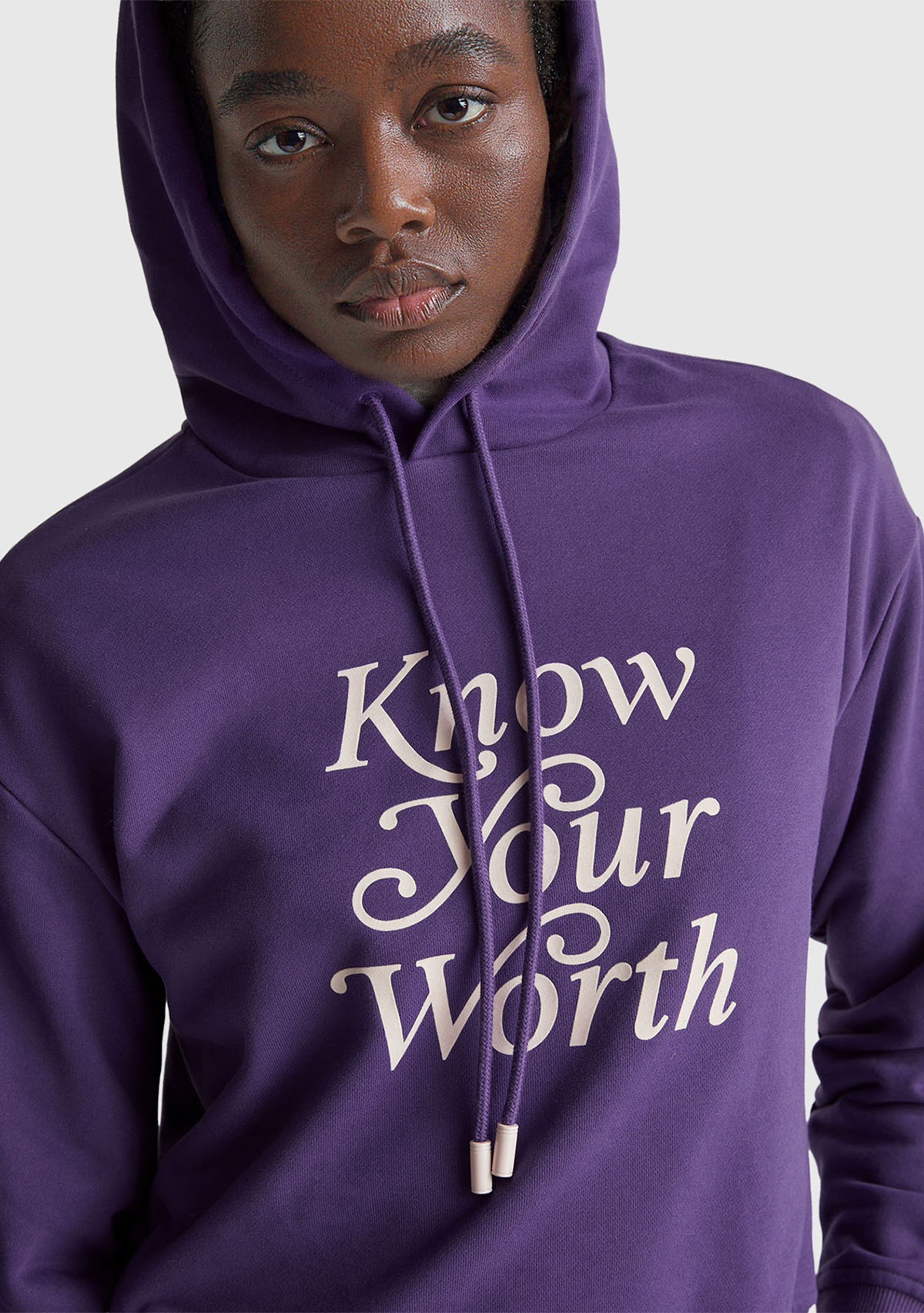 United Colors Of Benetton Kadın Mor Pamuk Karışımlı Önü Yazı Baskılı Kapüşonlu Sweatshirt görsel 6