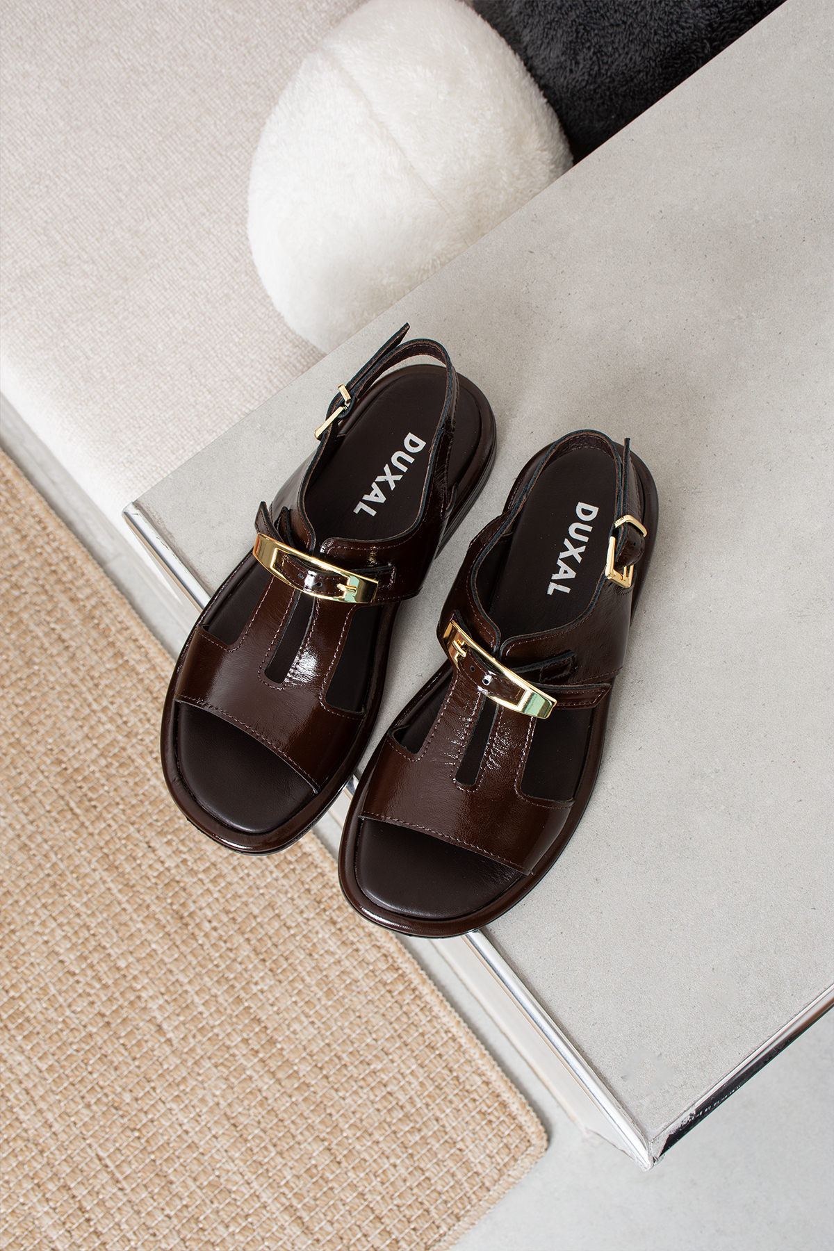DUXAL SHOES Layana Kırmızı Hakiki Deri Rugan Gold Tokalı Kadın Sandalet