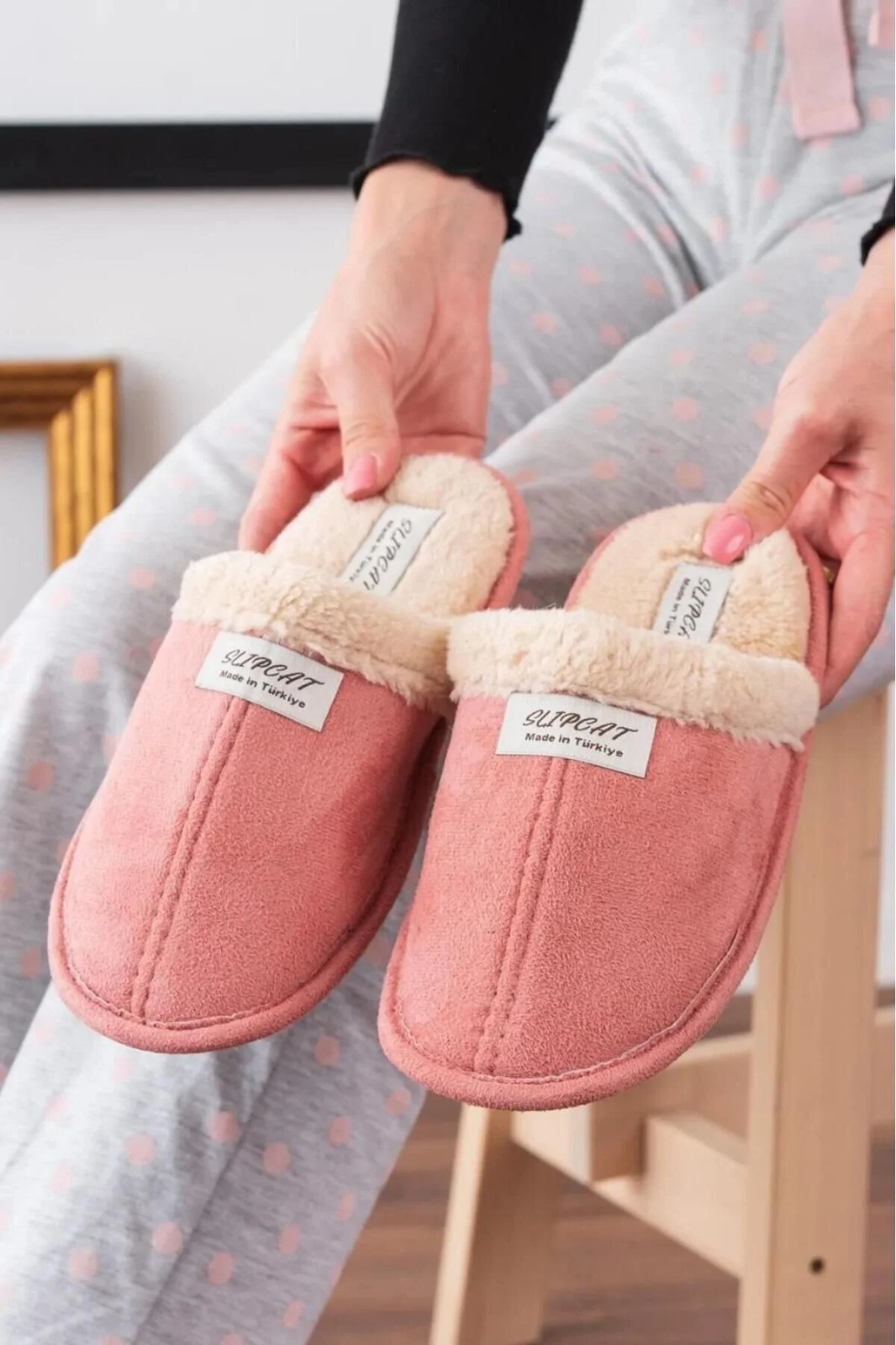 Slipcat Unisex Nakışlı Kadife Ev Terliği görsel 6