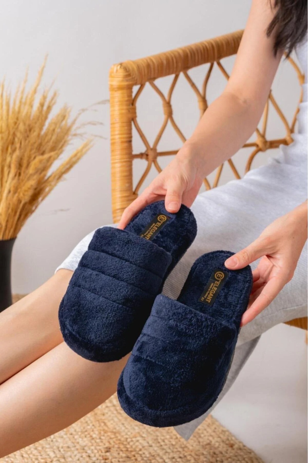Slipcat Unisex Nakışlı Kadife Ev Terliği görsel 5