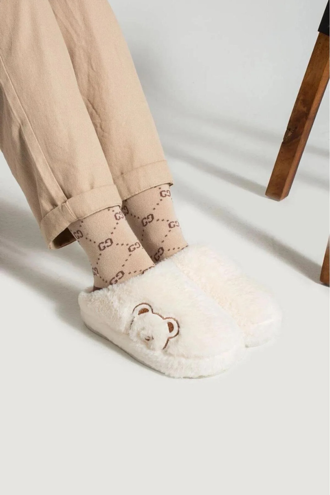 Slipcat Unisex Nakışlı Kadife Ev Terliği görsel 3