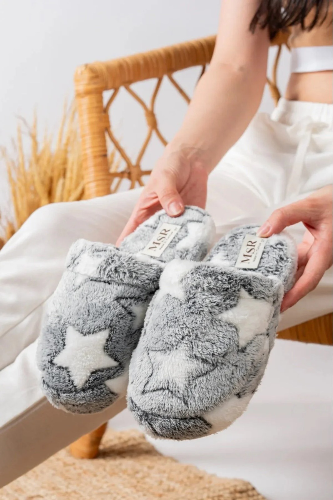 Slipcat Unisex Nakışlı Kadife Ev Terliği görsel 5