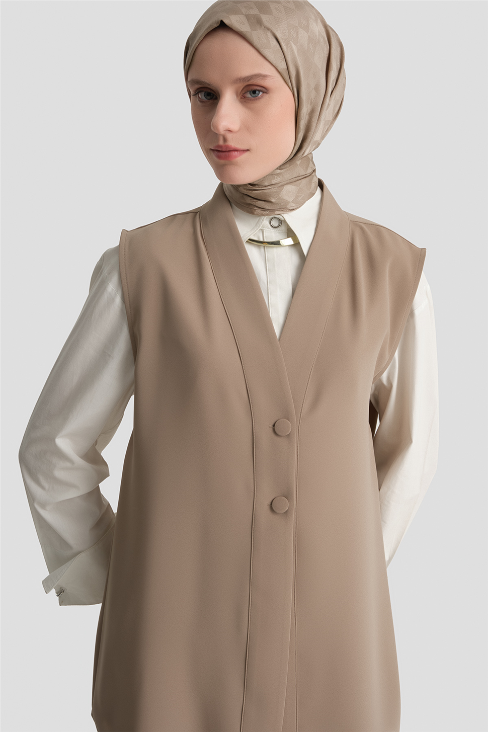 ARMİNE Düğmeli Oversize Yelek Vizon görsel 3