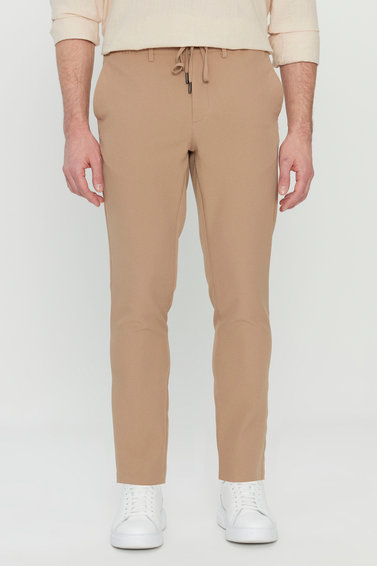 Altınyıldız Classics Erkek Bej Slim Fit Dar Kesim Beli Bağlamalı Yan Cepli Casual Pantolon