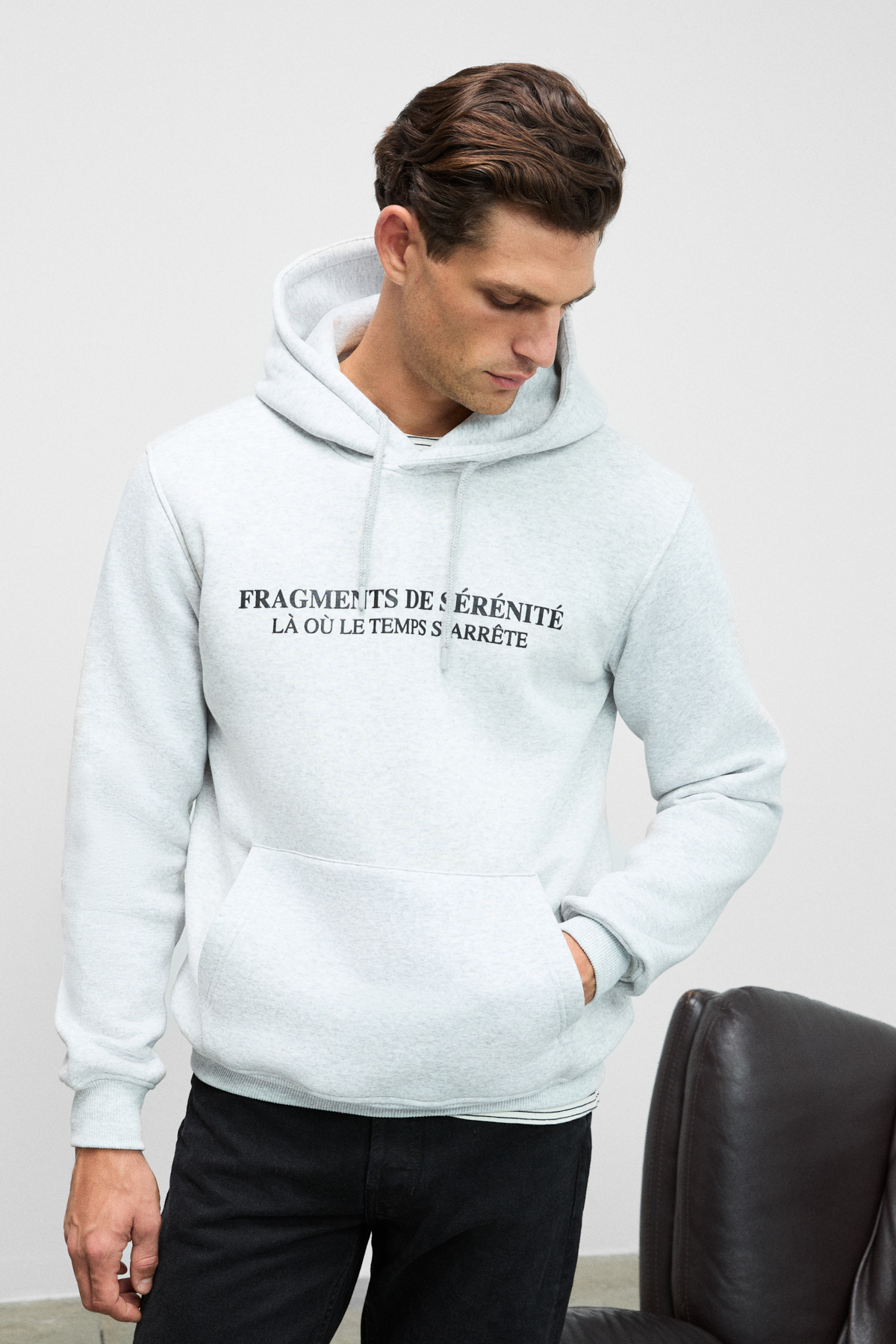 GRIMELANGE Erkek Önü Ve Kolları Baskılı Kapüşonlu Kordonlu Kanguru Cepli GRİ MELANJ Sweatshirt görsel 4