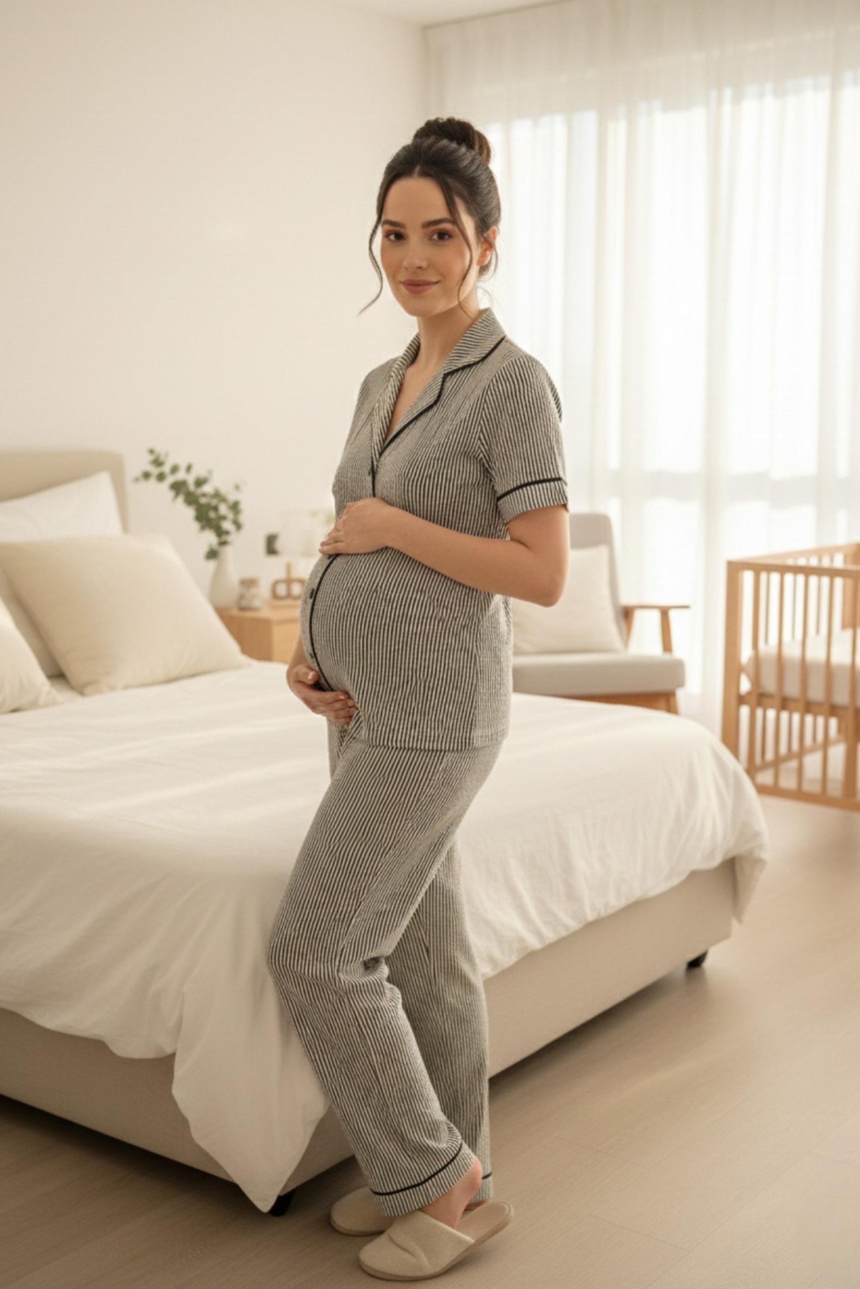 MİSS DÜNYA LİSSA Pure Comfort Önden Düğmeli Gömlek Yaka Çizgili Kısa Kol Hamile ve Lohusa Pijama Takımı görsel 2
