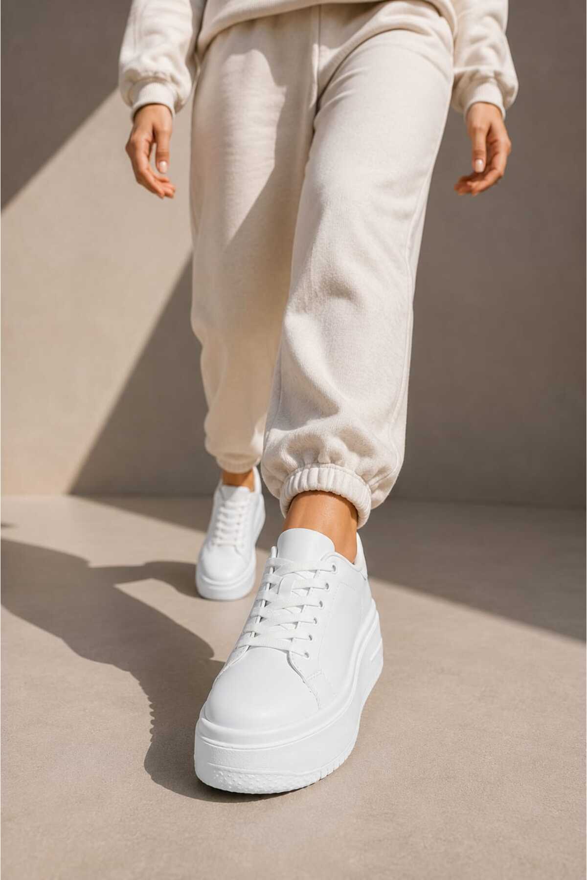 Slipcat Kadın 5 cm Topuklu, Kalın Platform Tabanlı, Bağcıklı Sneaker görsel 2