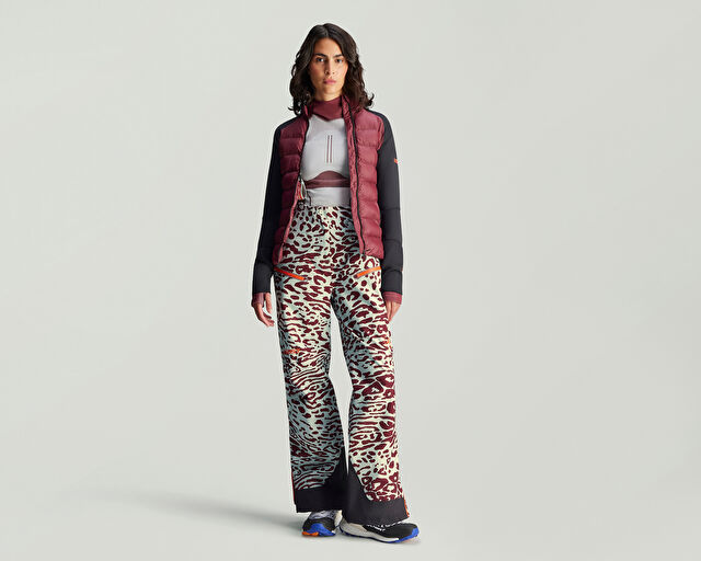 Adidas By Stella McCartney x Terrex TrueNature Midlayer Kadın Outdoor Ceketi JE4080 Kırmızı görsel 3