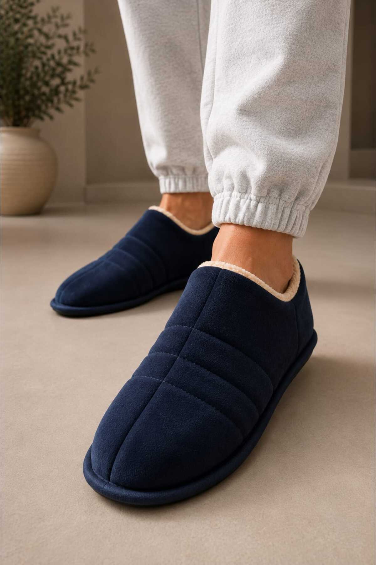 Slipcat Unisex, Kapitone Dikişli, İçi Kürklü, Süet Ev Terliği, Sıcak Tutan Panduf görsel 3