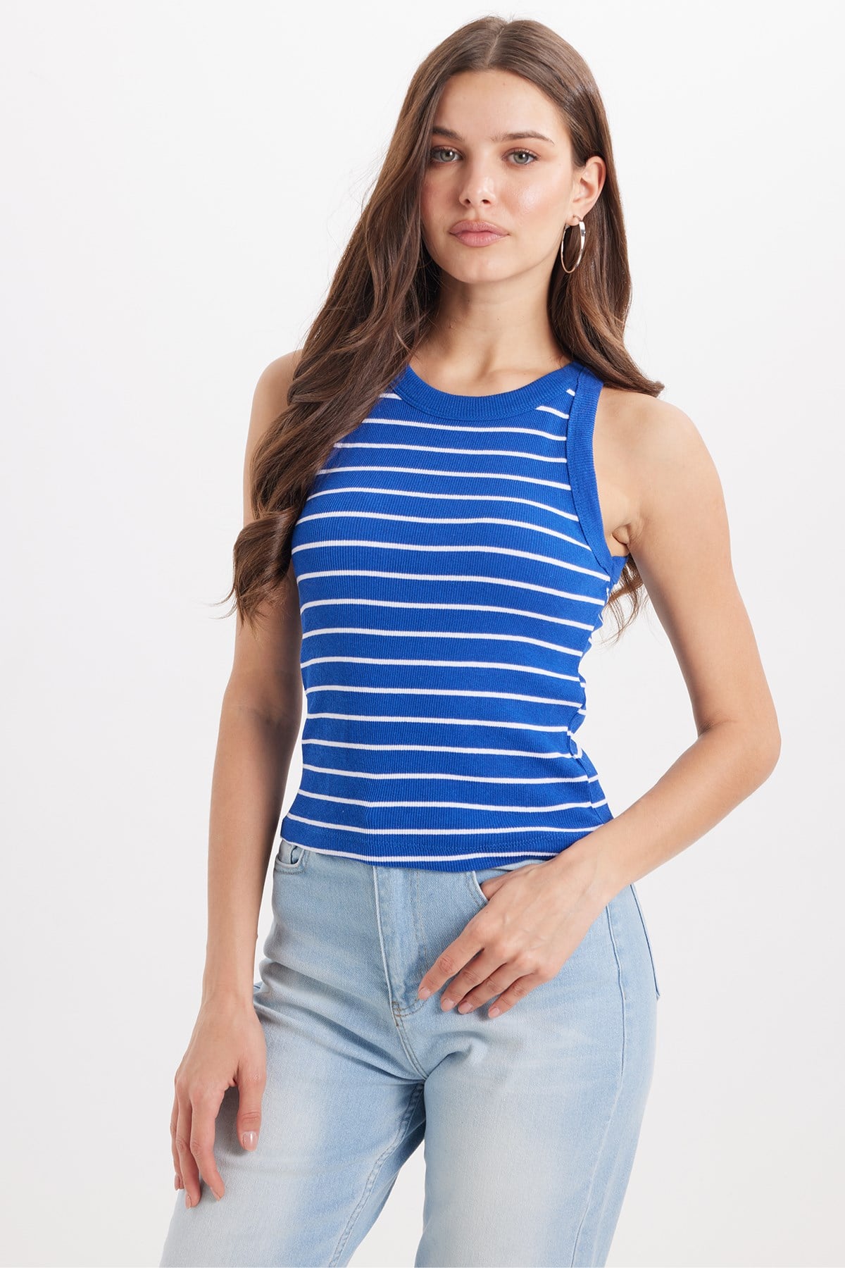 TUDORS Kadın Slim Fit Dar Kesim Pamuklu Askılı Bisiklet Yaka Çizgili Saks Mavi Crop Atlet