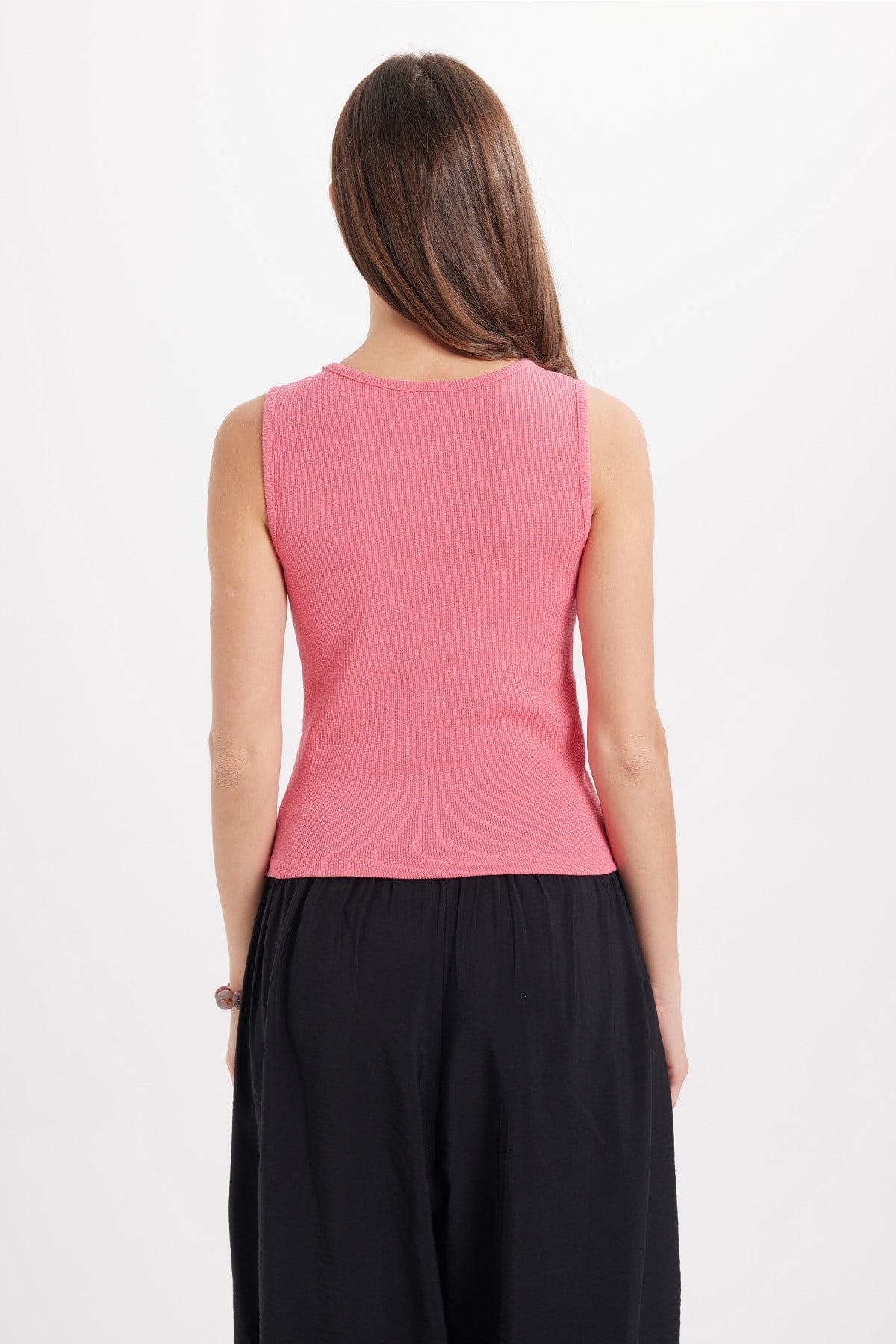 TUDORS Kadın Slim Fit Dar Kesim Askılı Kare Yaka Pamuklu Pembe Crop Atlet görsel 7