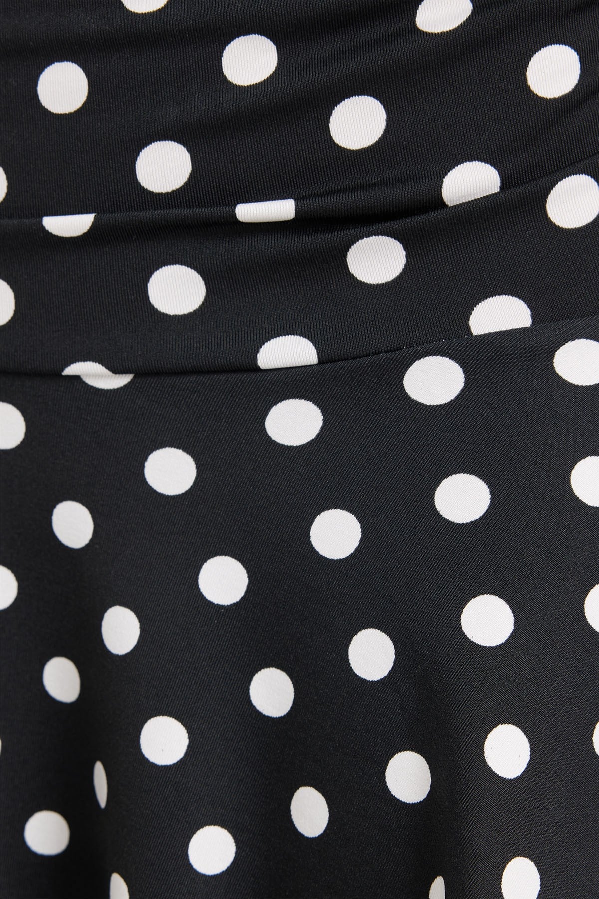 TUDORS Kadın Slim Fit Dar Kesim Korse Detaylı Puantiyeli Likralı Dantelli Siyah Kısa Mini Etek görsel 4