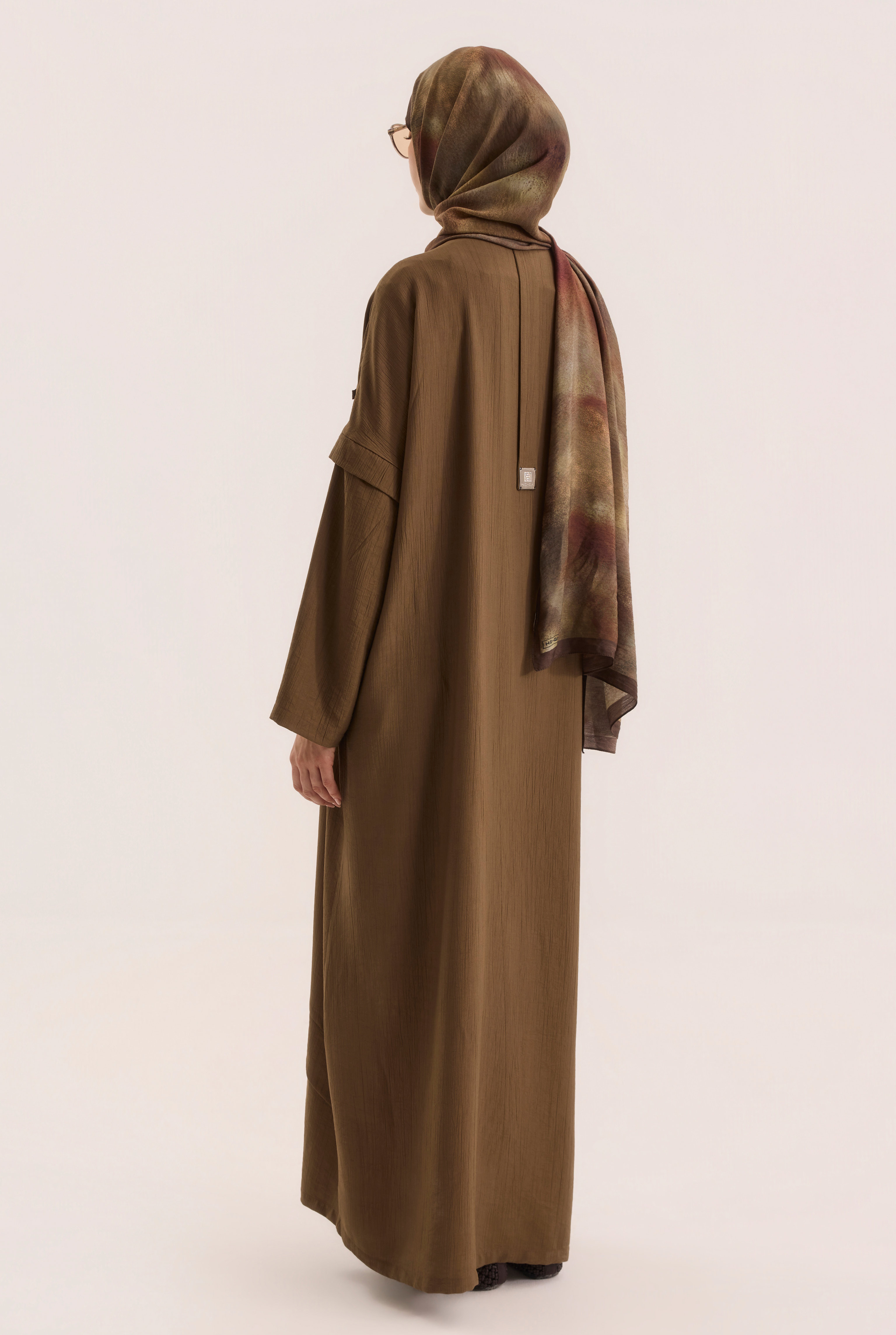 HE-QA Aller Detaylı Abaya Fındık görsel 4
