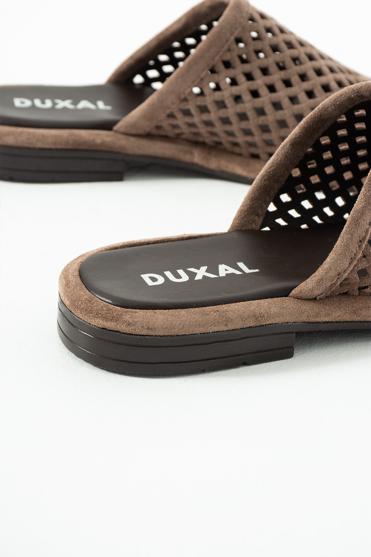 DUXAL SHOES Donatella Hakiki Deri Lazer Kesim Nefes Alan Yumuşak Taban Kadın Terlik - Sandalet görsel 6