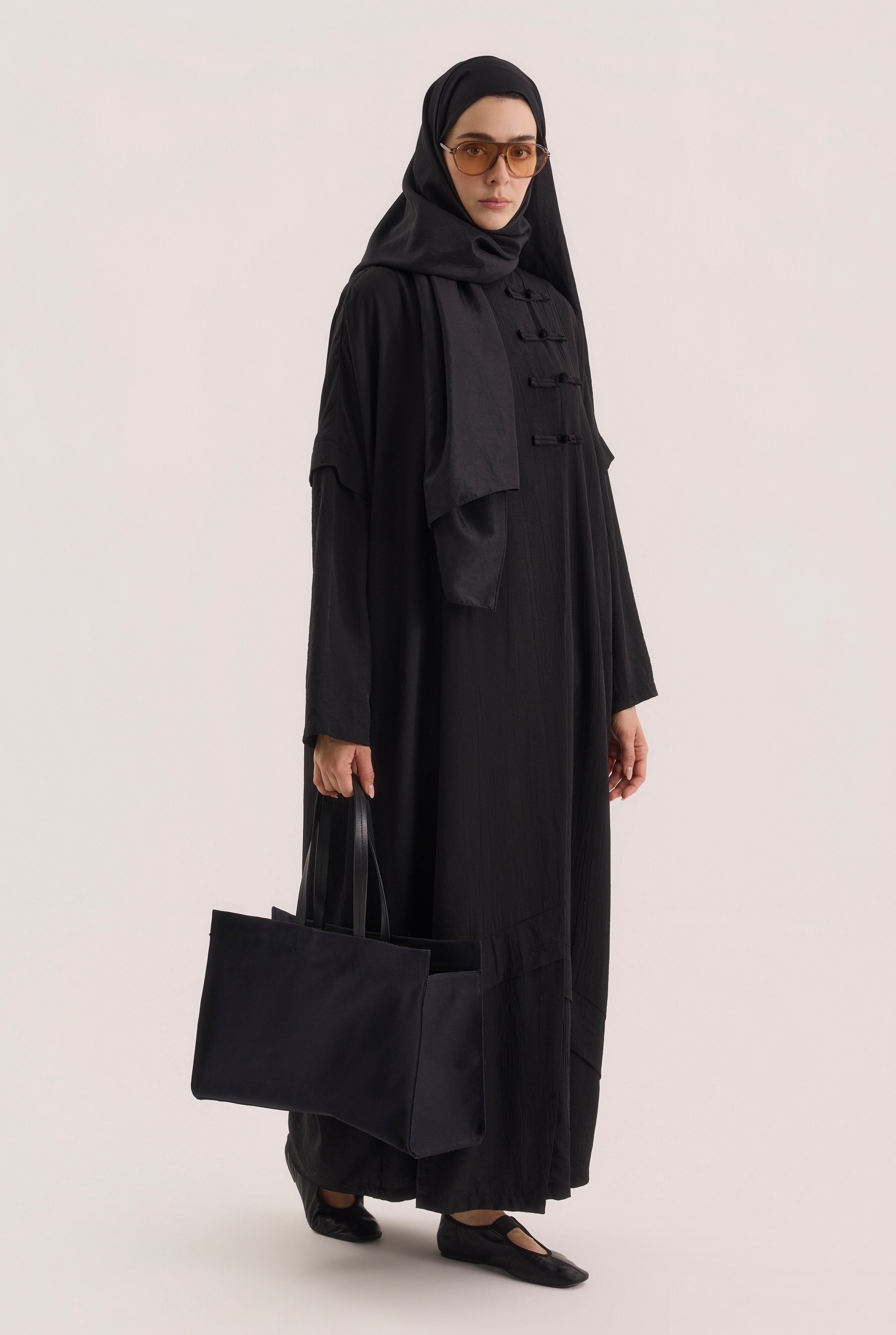 HE-QA Aller Detaylı Abaya Siyah
