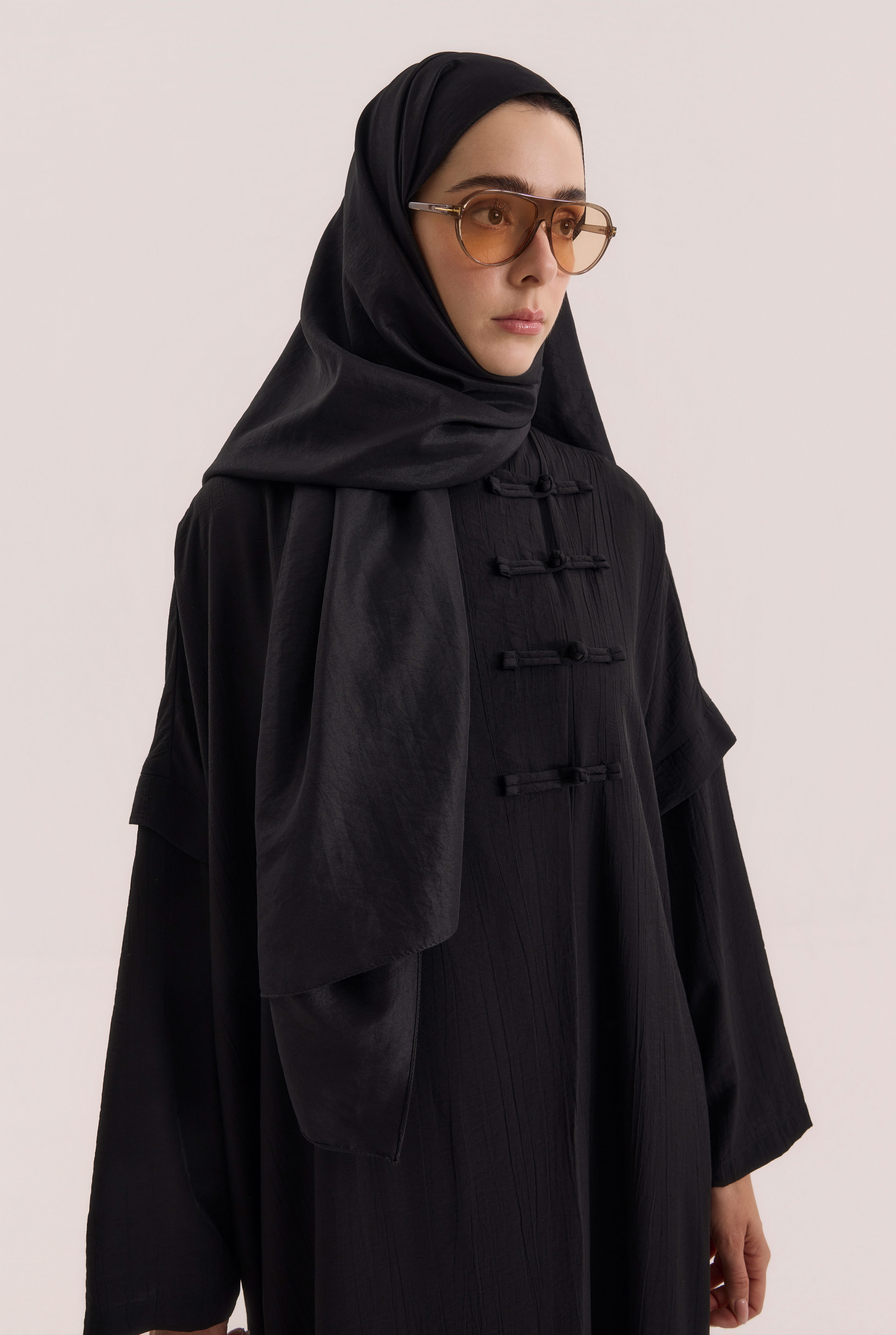 HE-QA Aller Detaylı Abaya Siyah görsel 2