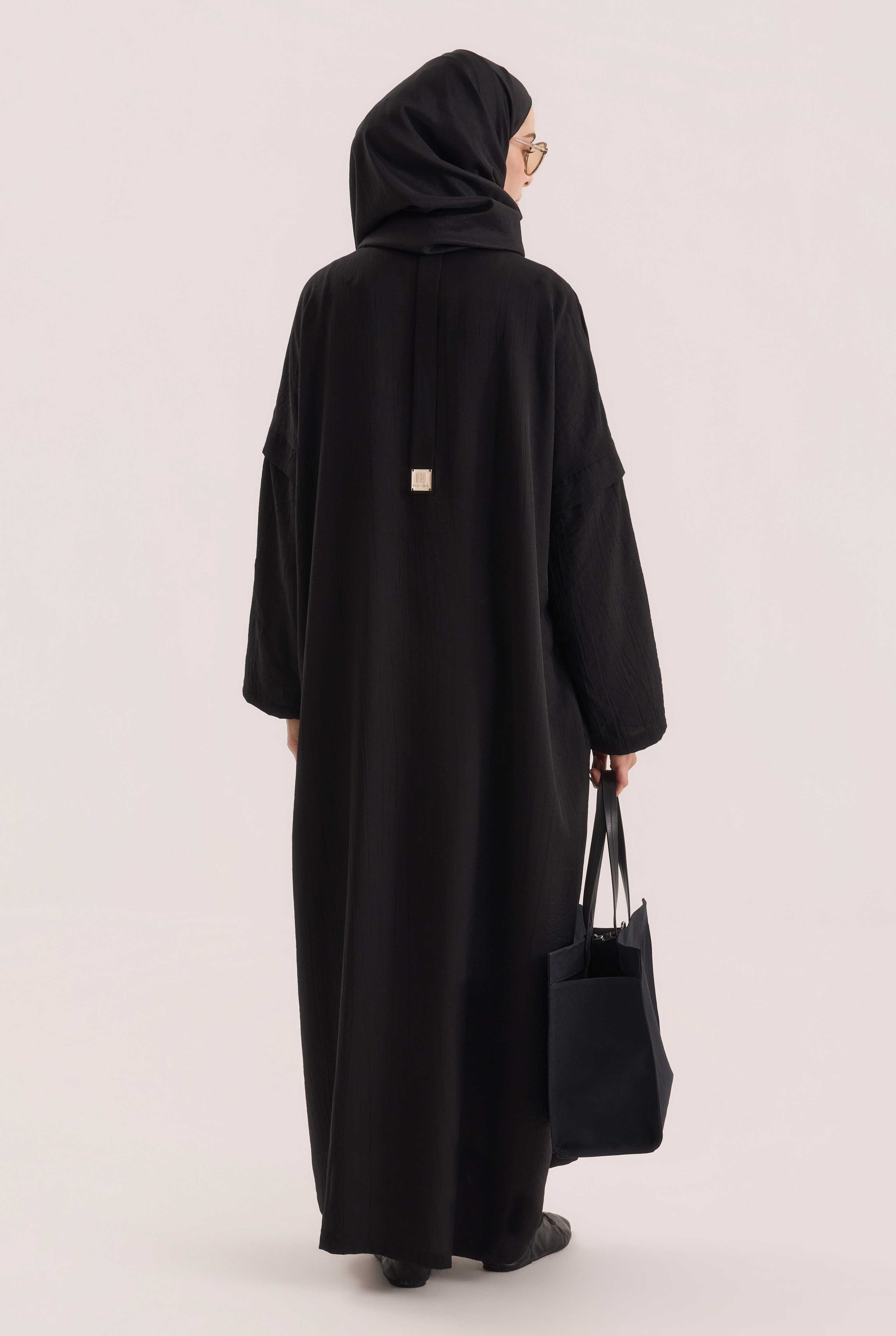 HE-QA Aller Detaylı Abaya Siyah görsel 5