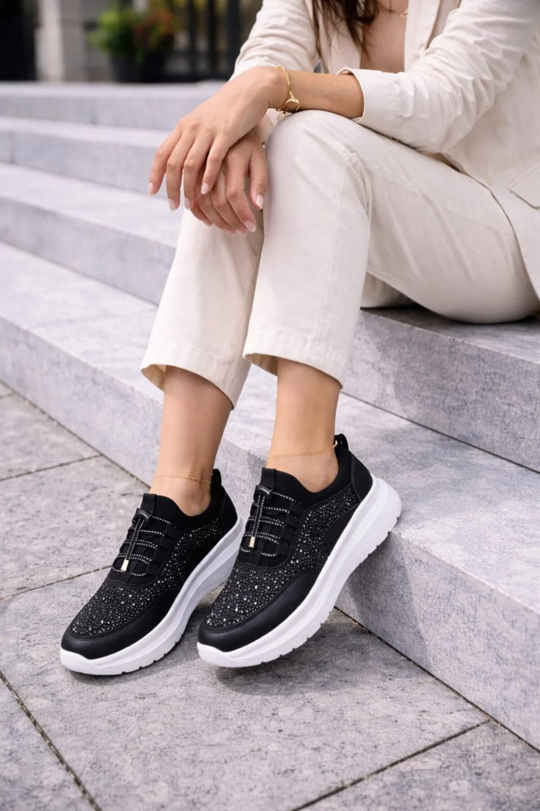 Slipcat Kadın Taş İşlemeli Akıllı Bağcıklı Sneaker Kalın Taban Spor Ayakkabı görsel 6