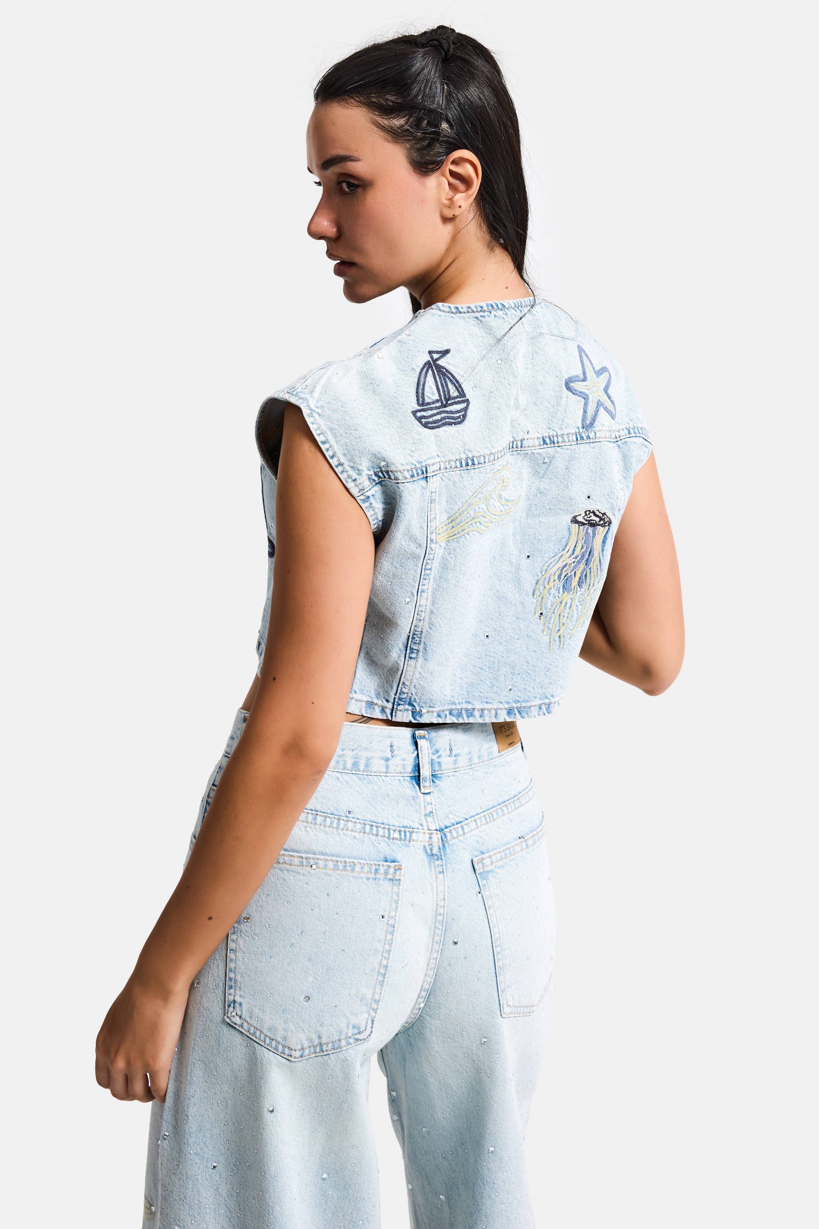 It's Basic Kadın Jean Rengi T-12s6-99 Nakış Detaylı Crop Fit Tasarım Denim Yelek görsel 4