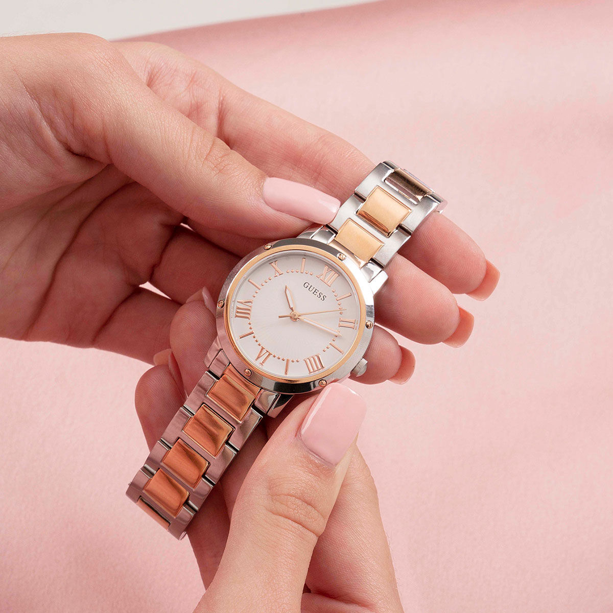 Guess GUGW0404L3 Kadın Kol Saati görsel 7