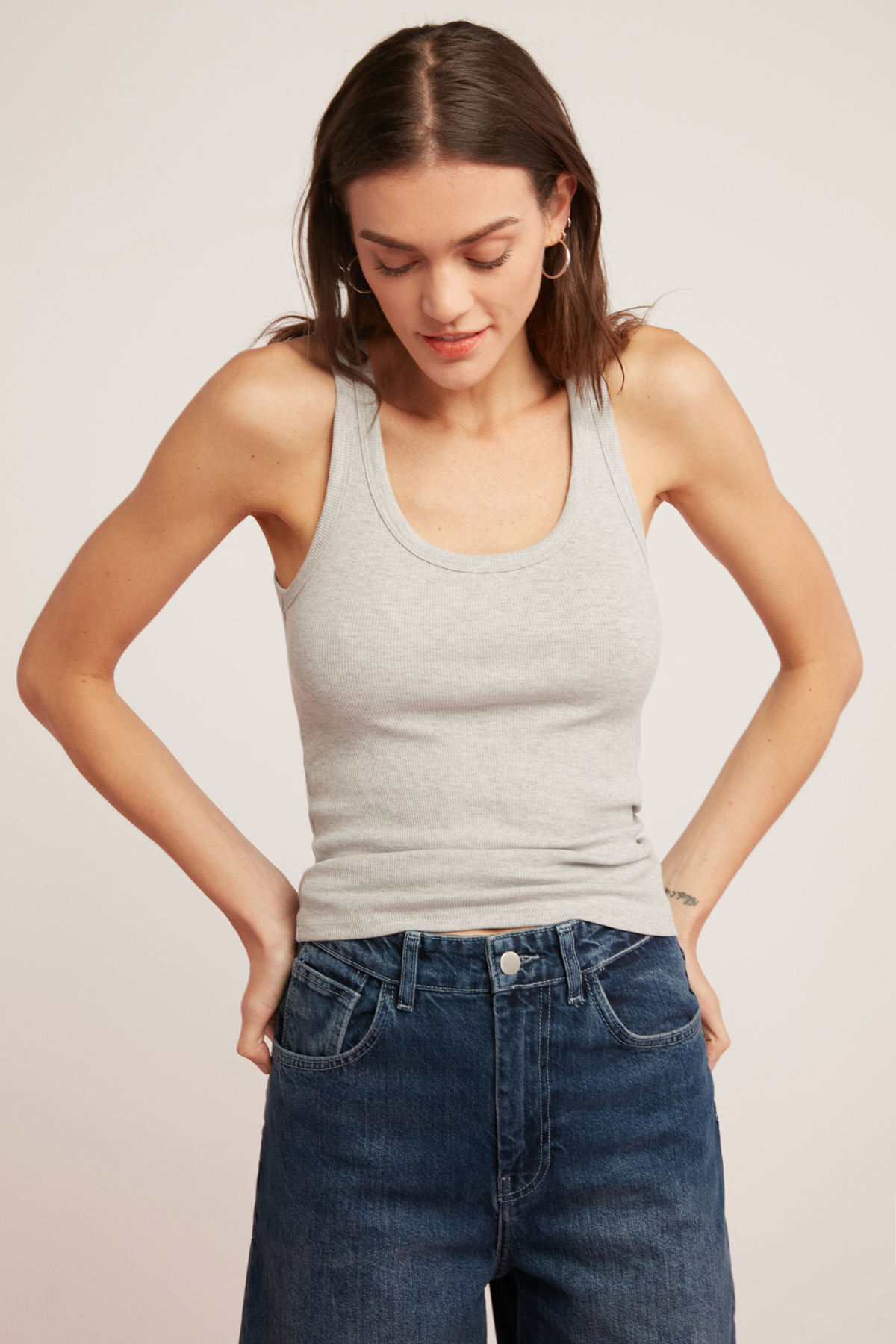 ETHIQUET LILLESOL Kadın Fitilli Görünümlü Slim Fit Vücuda Oturan Havuz Yakalı Pamuklu Basic GRİ Atlet görsel 3