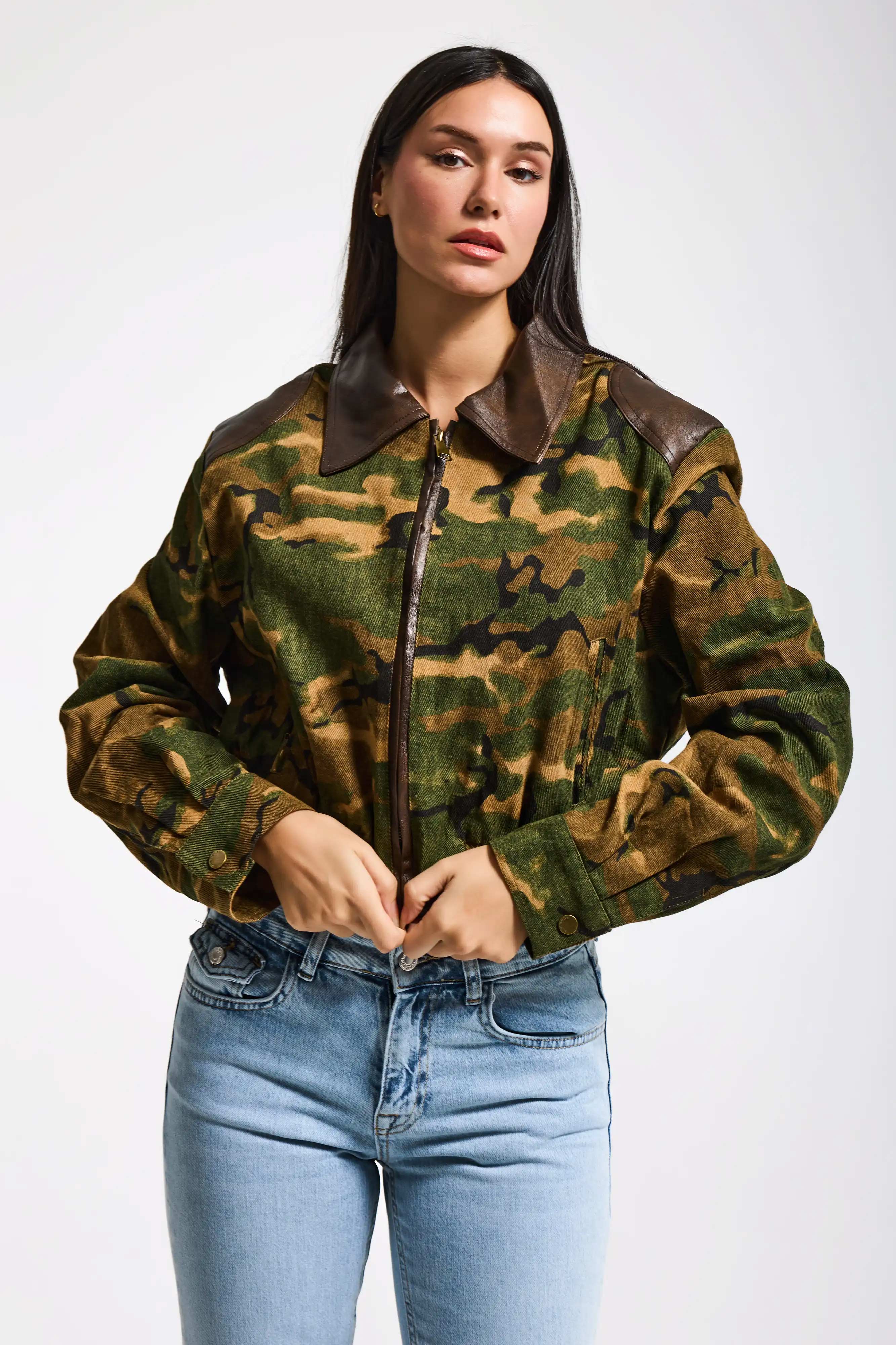 It's Basic Kadın Kamuflaj w5 Bomber Deri Detaylı Özel Tasarım Kamuflaj Ceket görsel 4