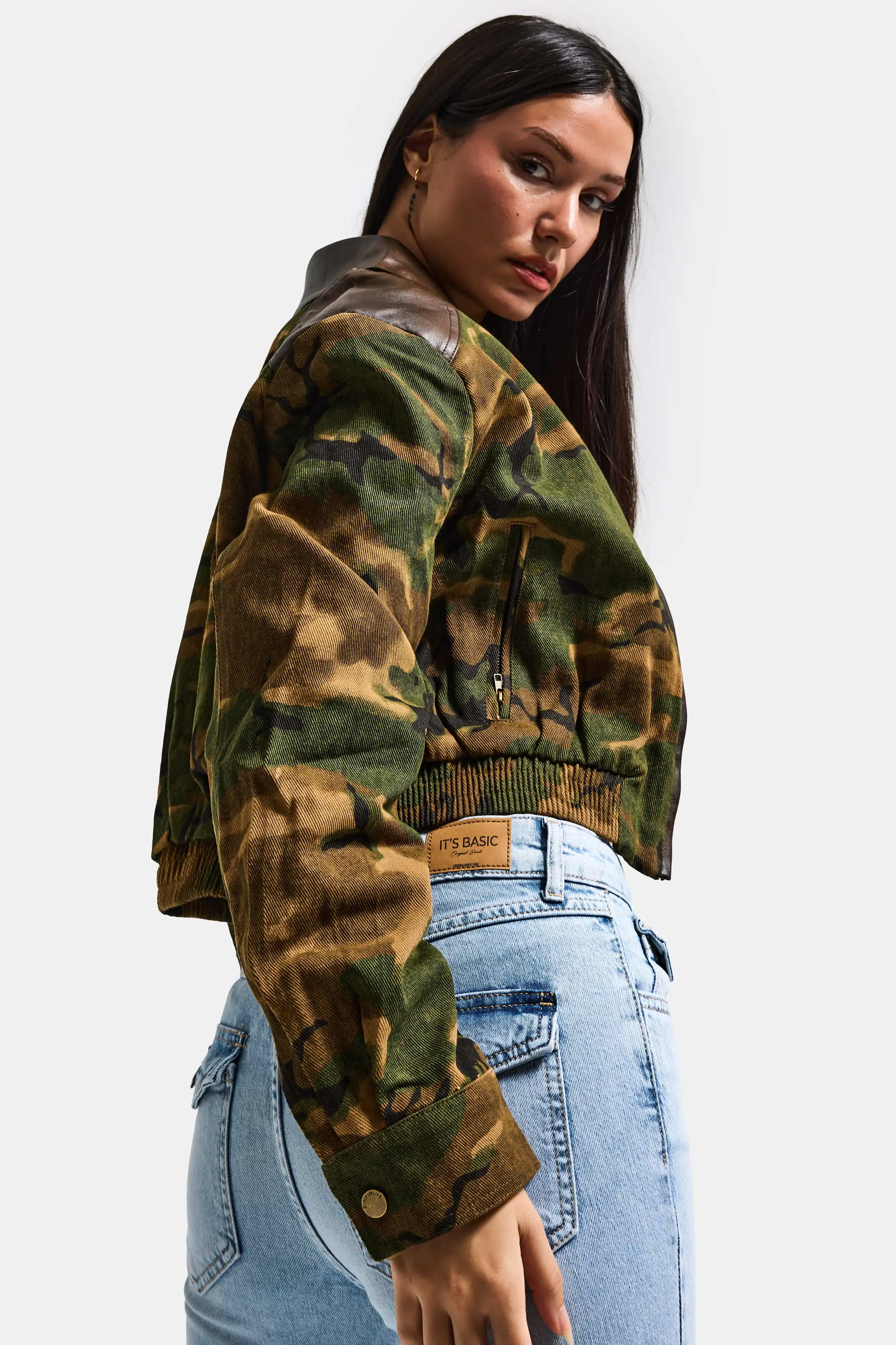 It's Basic Kadın Kamuflaj w5 Bomber Deri Detaylı Özel Tasarım Kamuflaj Ceket görsel 5