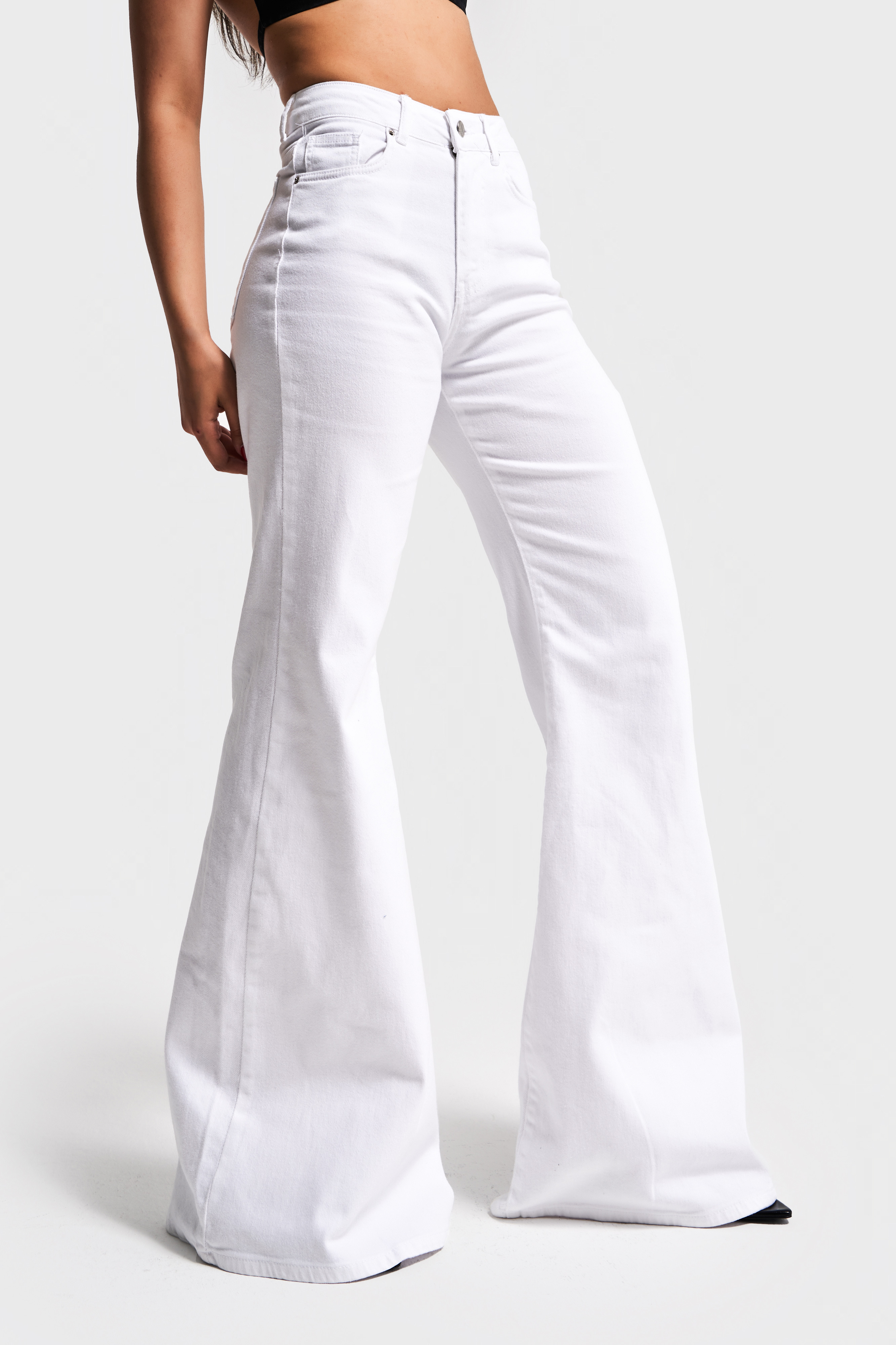 It's Basic Kadın Beyaz Renk 5s5-2 Flare Fit Bol Paça %100 Pamuk İç Göstermez Denim Jean