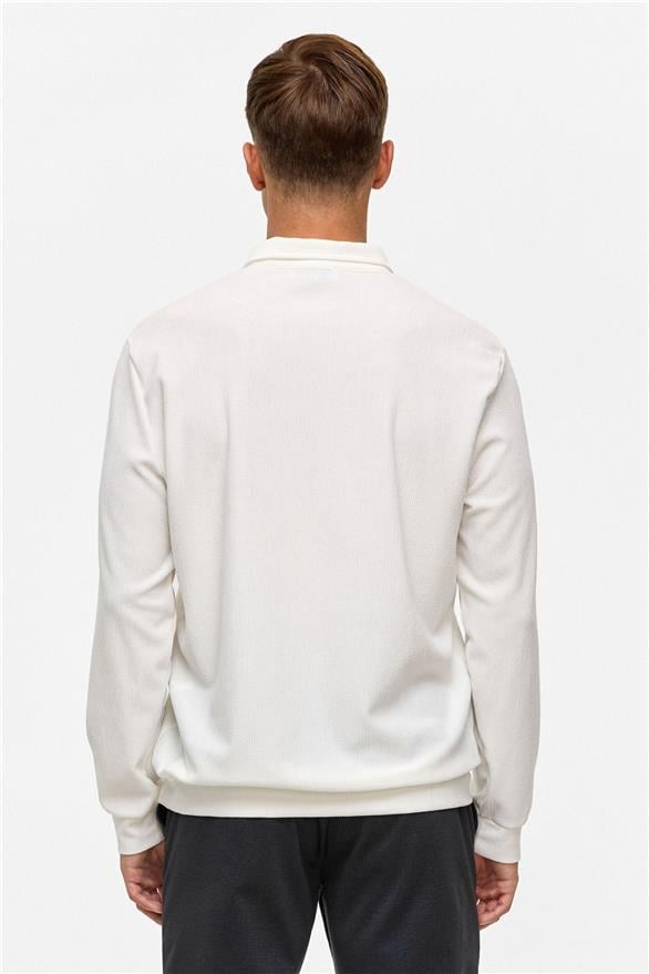 Süvari Beyaz Regular Düz Polo Yaka Sweatshirt görsel 5
